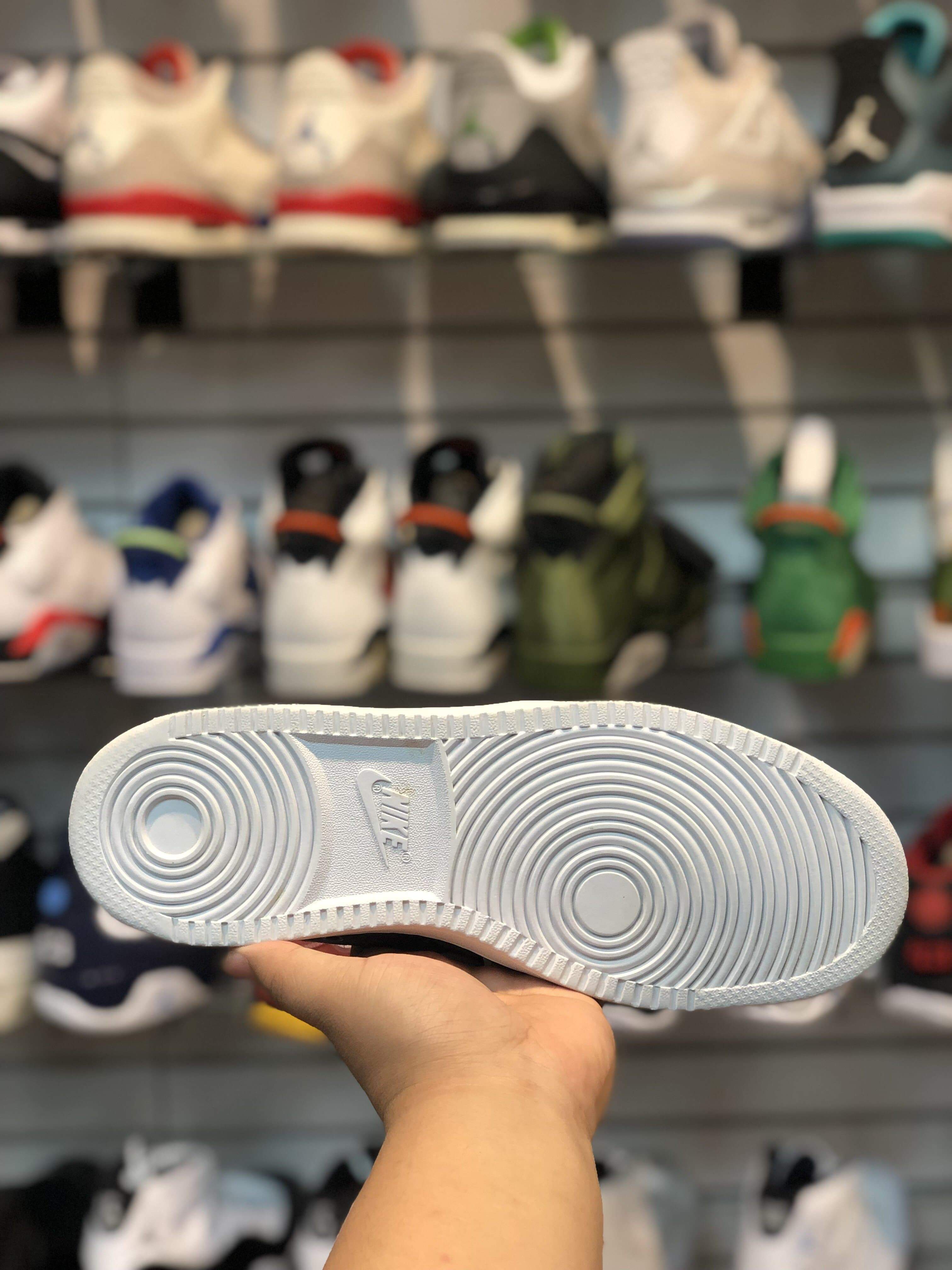 Nike Vandal High “John Elliot Anthracite”