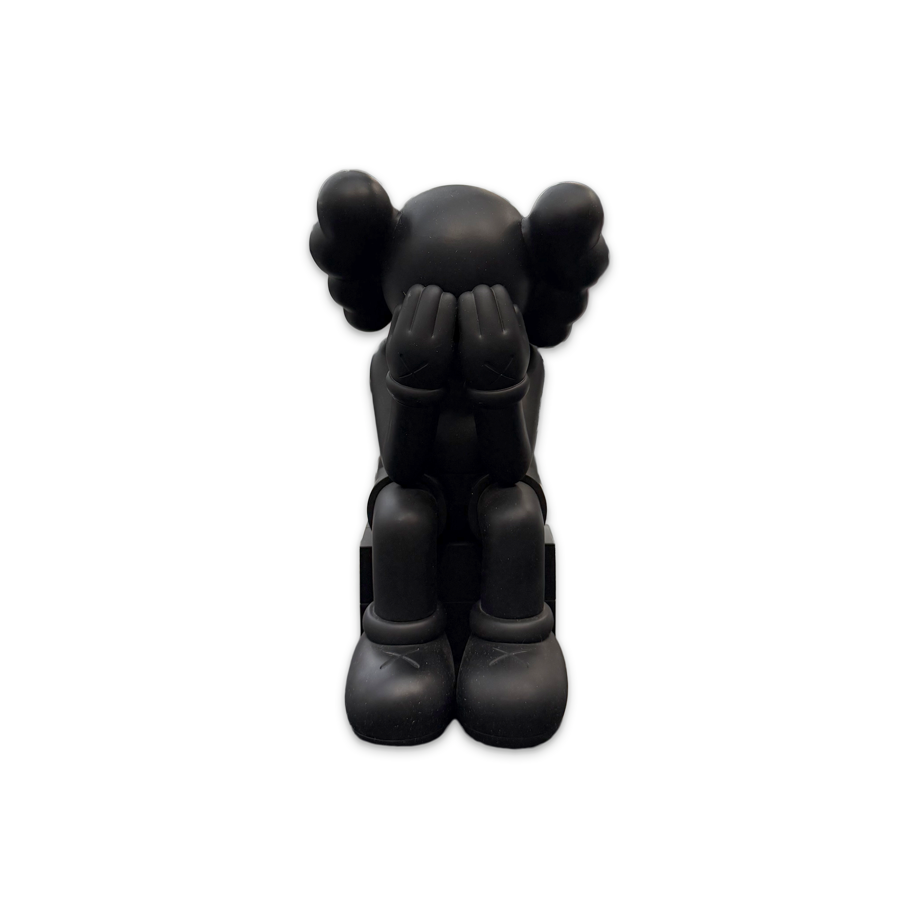 Passing Through Open Edition Vinyl Figure “Black"