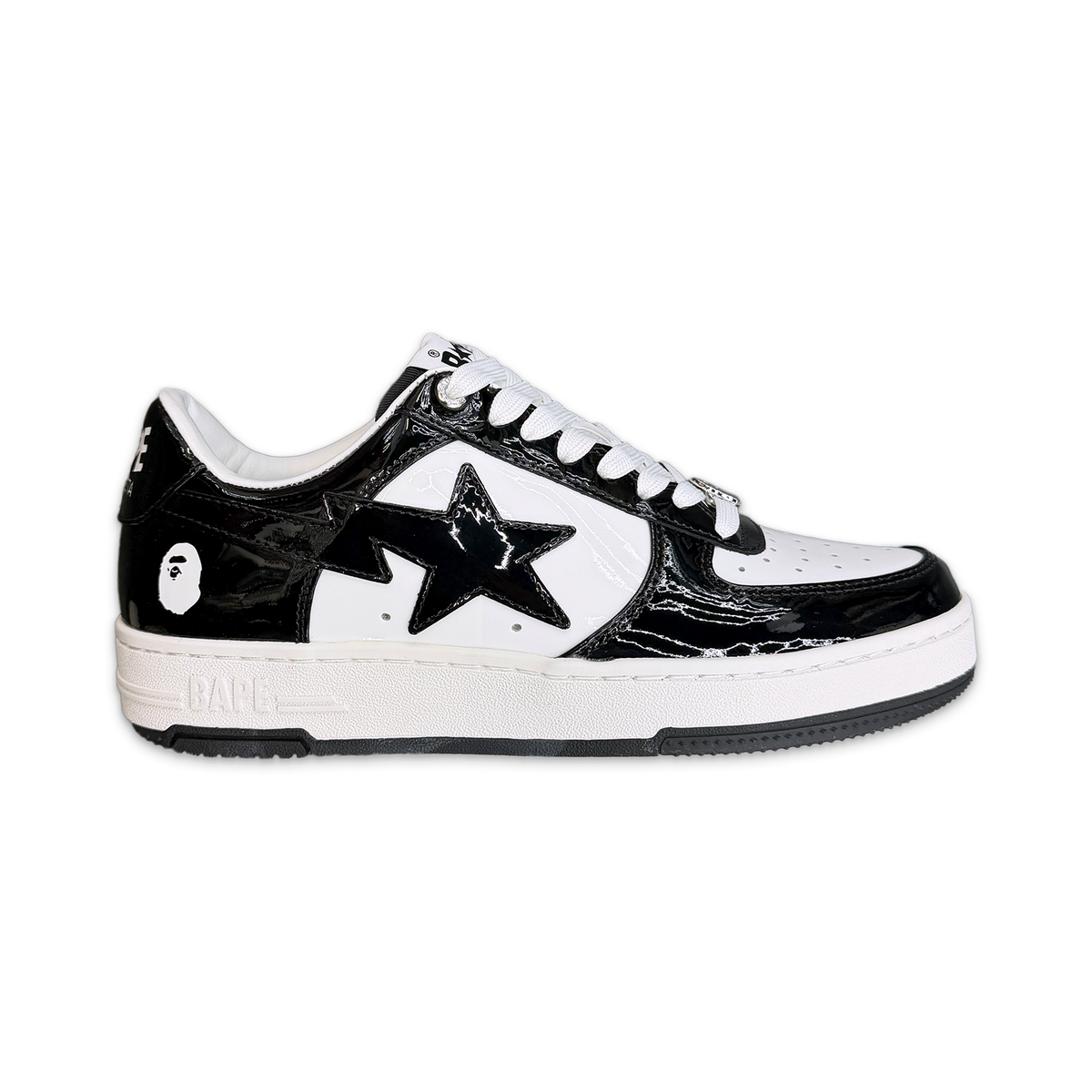 Bapesta Low Patent Leather “Black White”