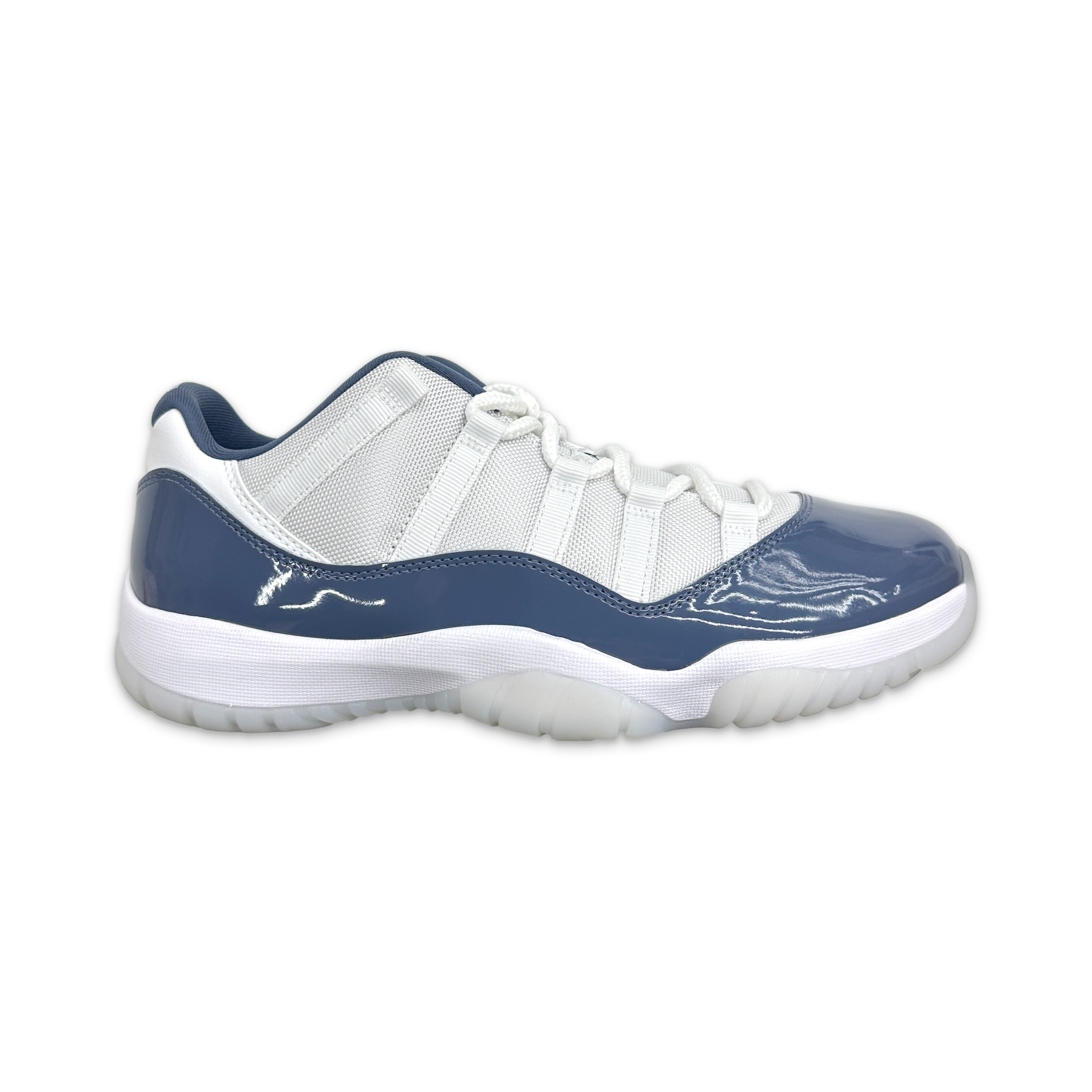 Air Jordan 11 Retro Low "Diffused Blue"