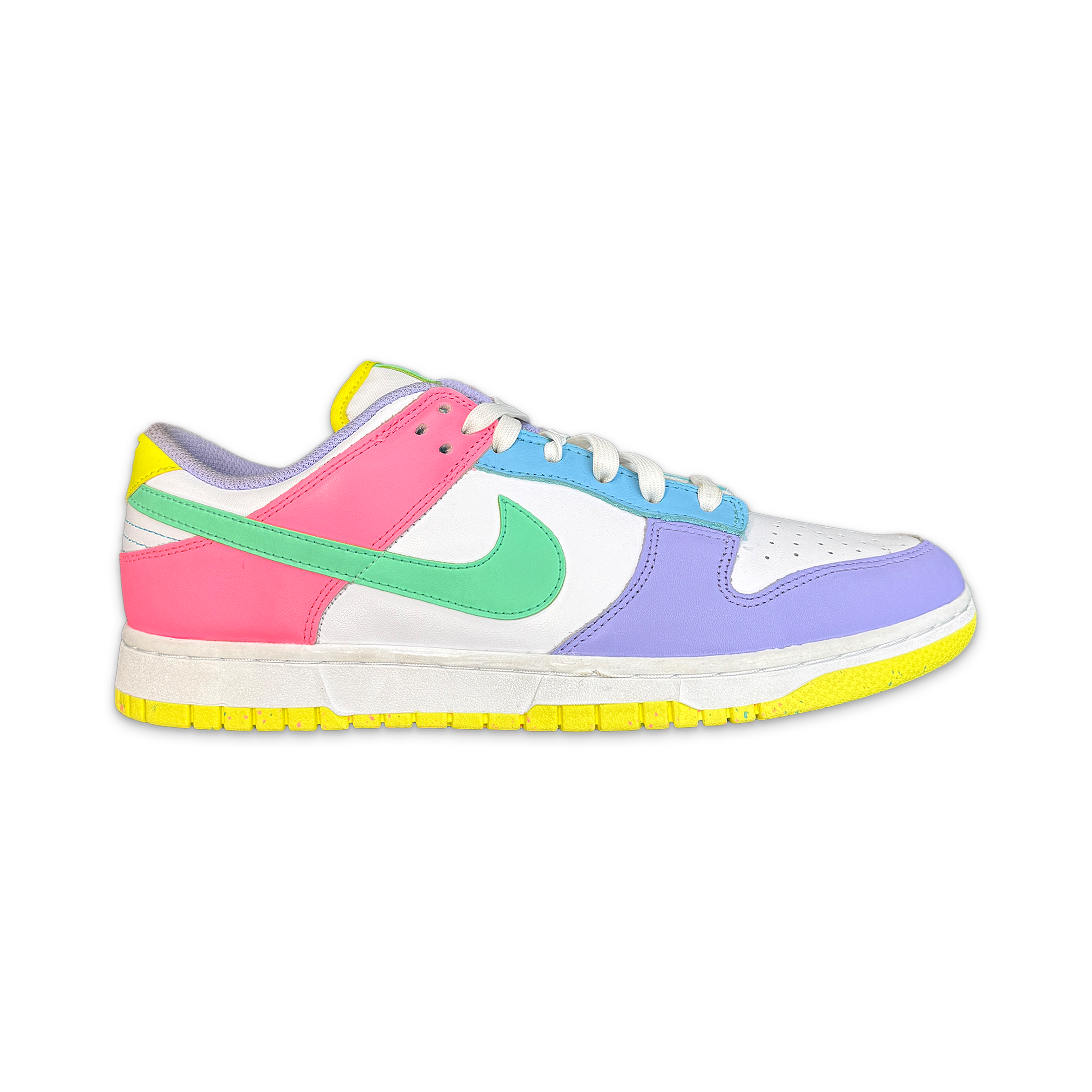 Nike Dunk Low SE “Easter" (W)