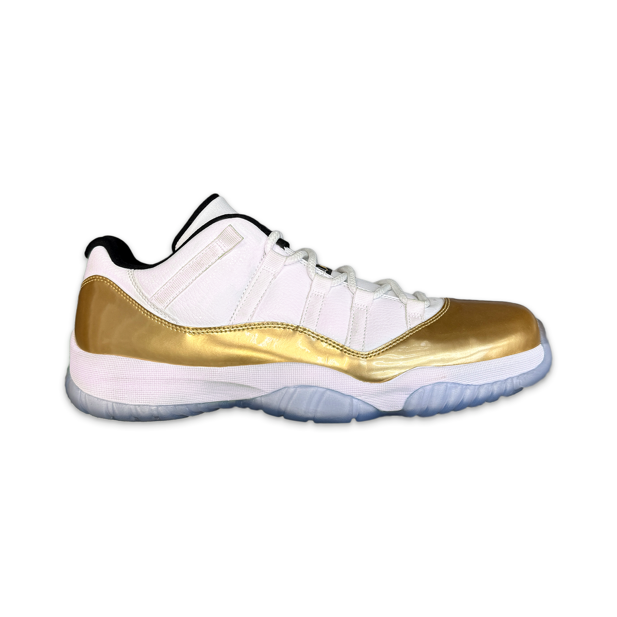 Air Jordan 11 Retro Low “Closing Ceremony”