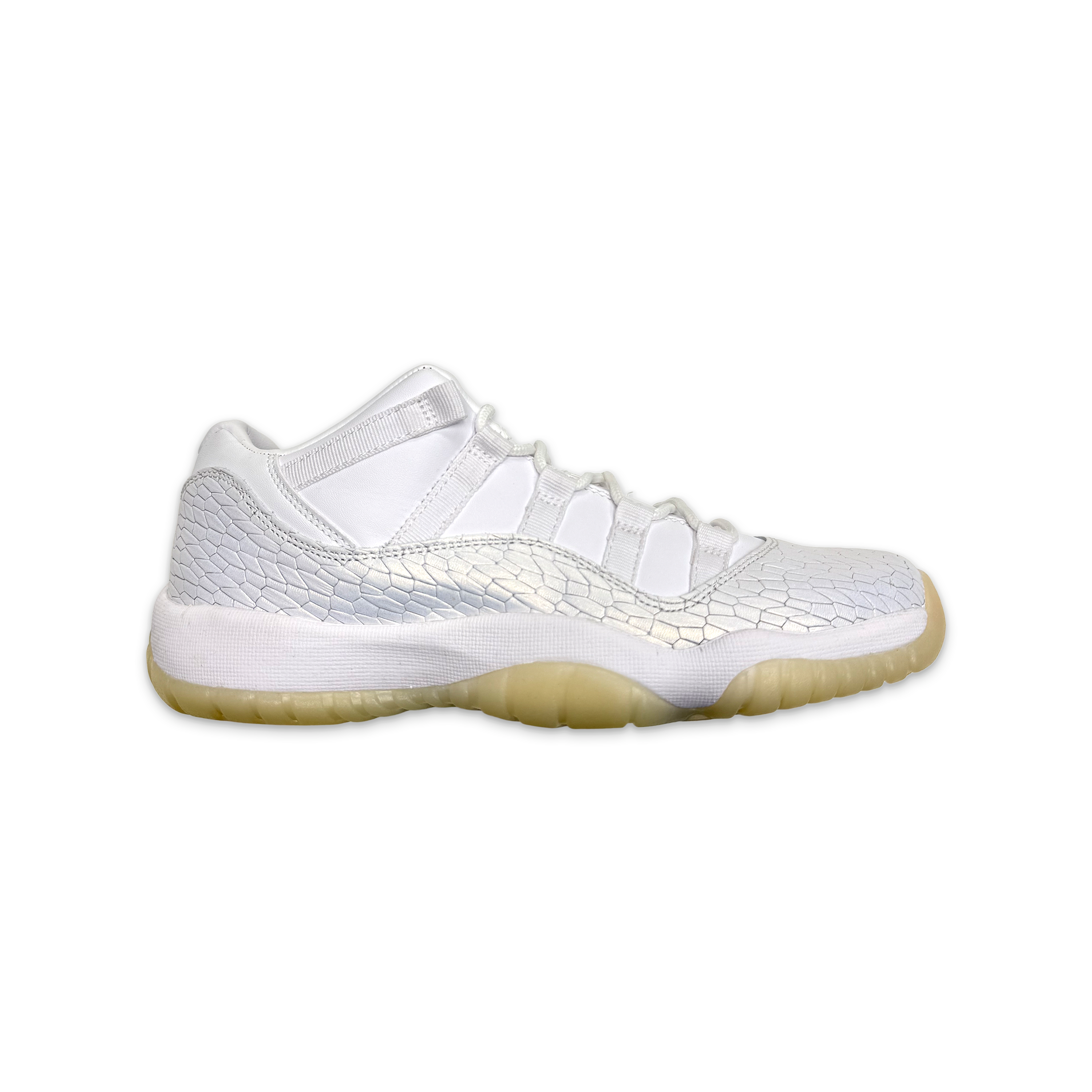 Air Jordan 11 Low "Heiress Pure Platinum" (GS)