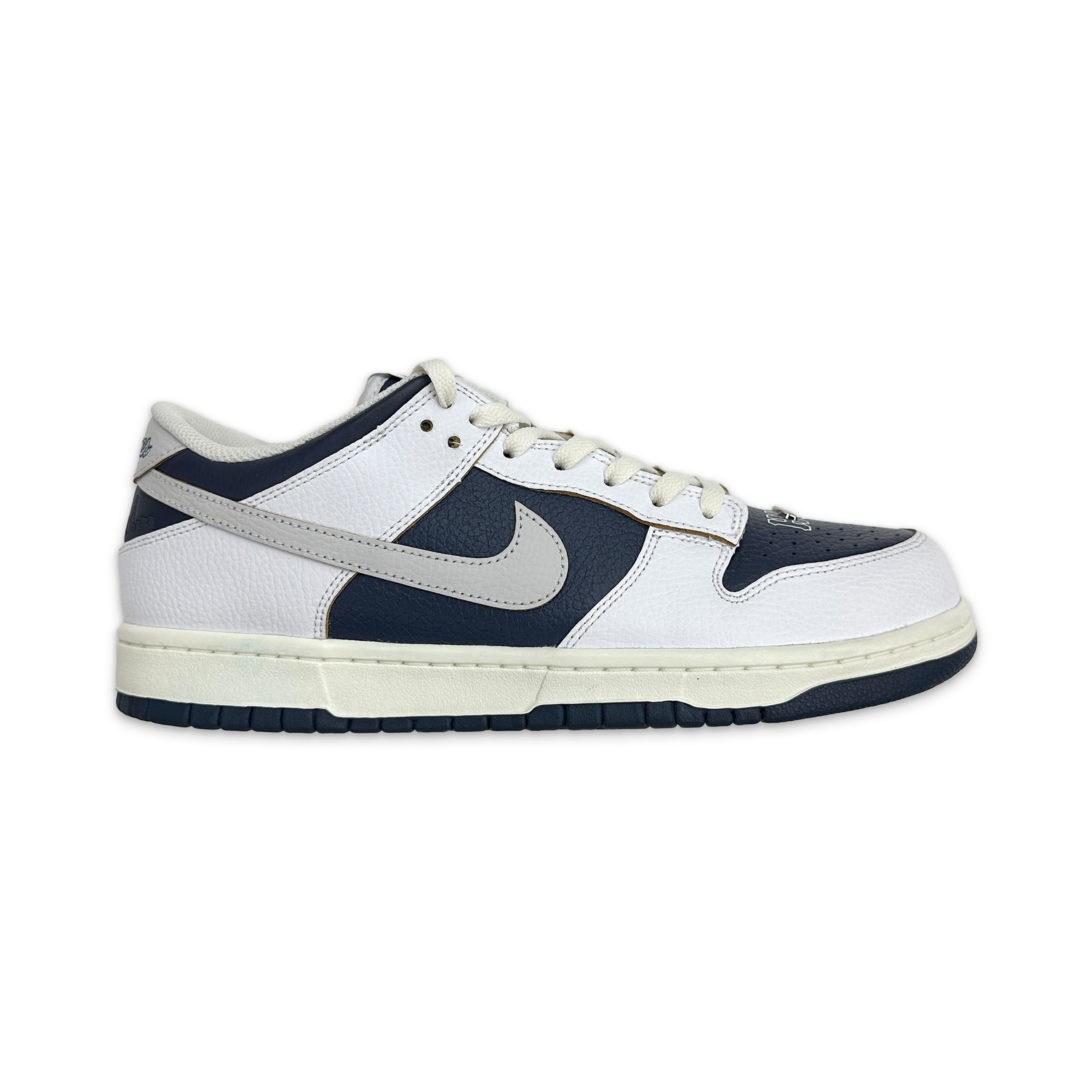 Request, Nike SB Dunk Low x HUF "New York City"