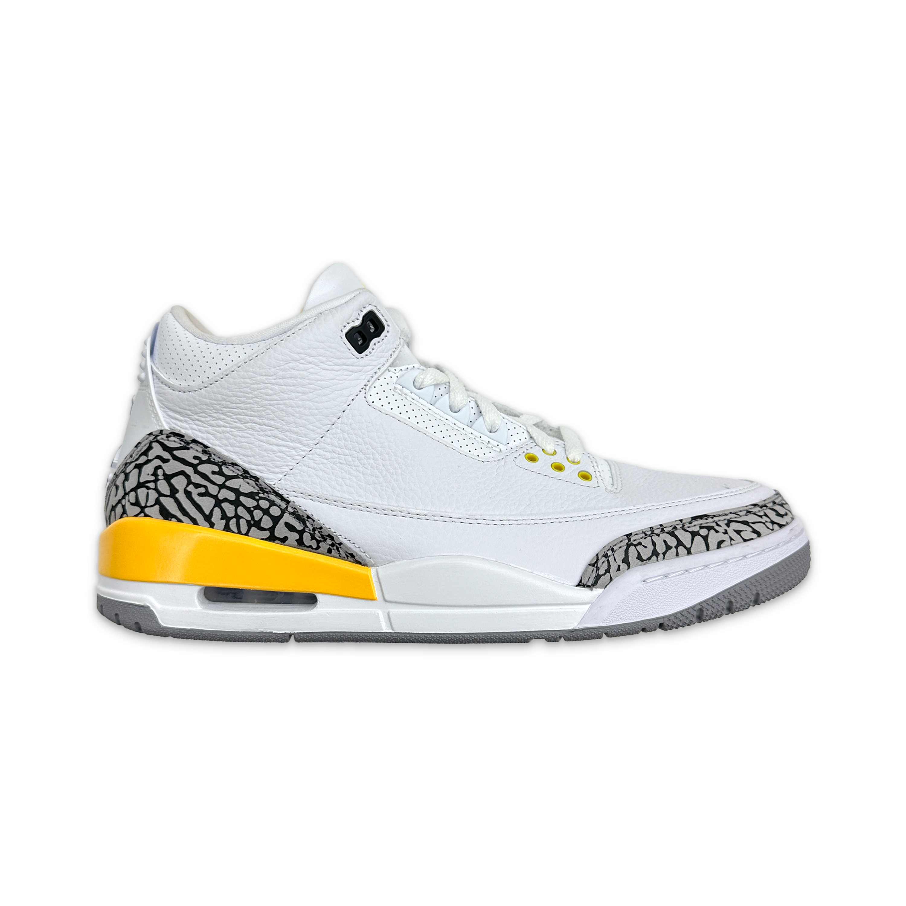 Air Jordan 3 Retro “Laser Orange (W)”