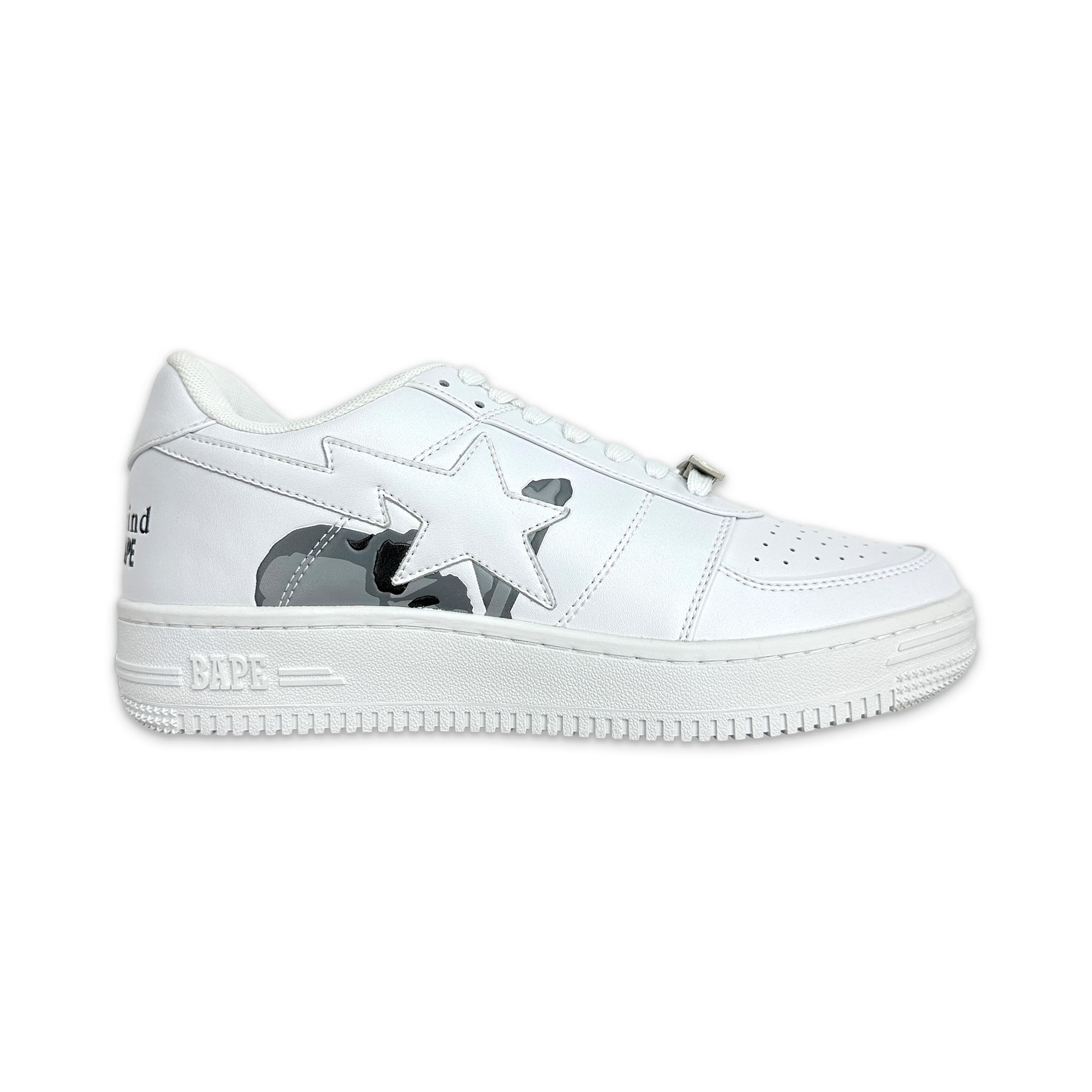 A Bathing Ape (BAPE), x Mastermind Bapesta Low "White"