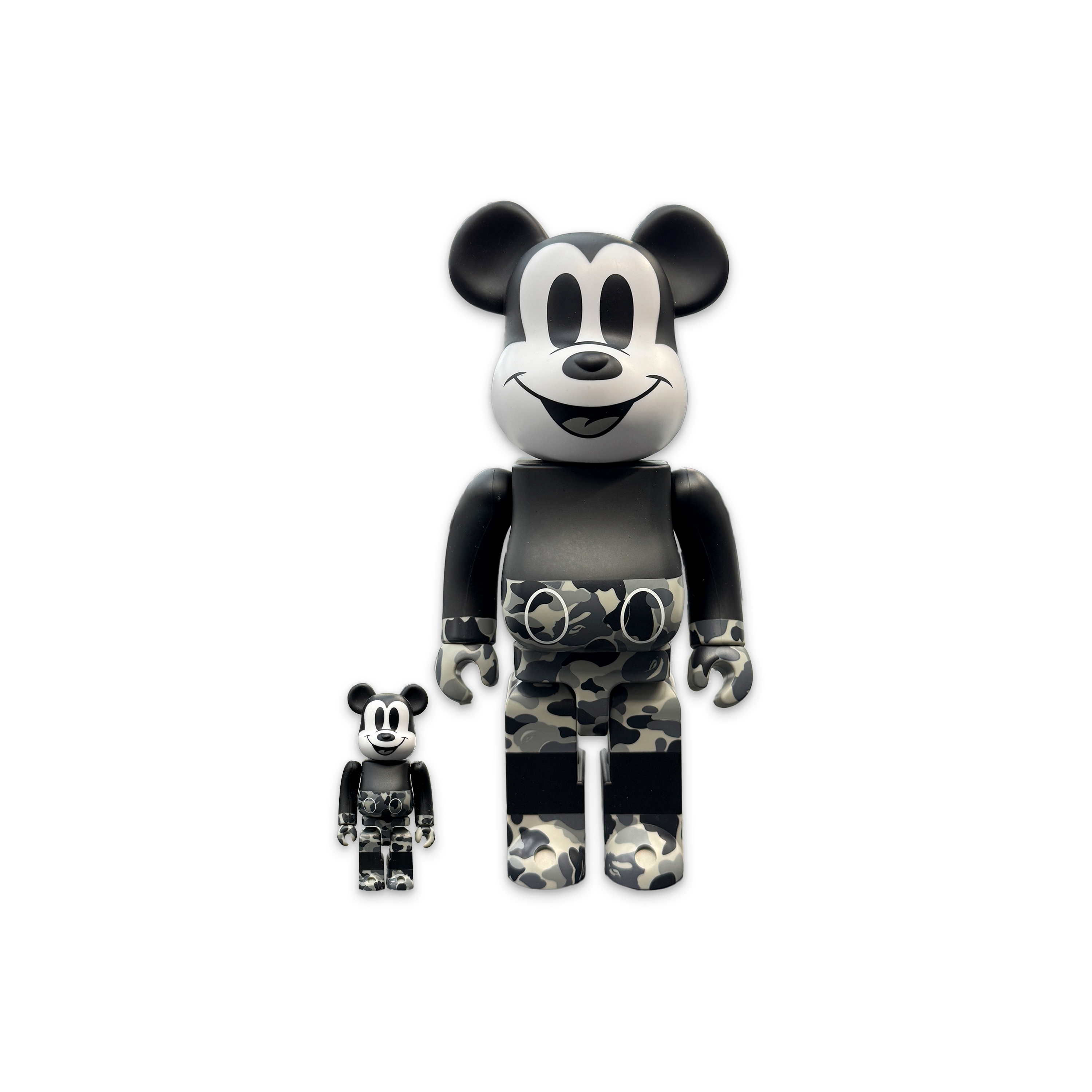 Medicom, Bape Mickey Mouse Bearbrick 400% & 100% "Monotone"