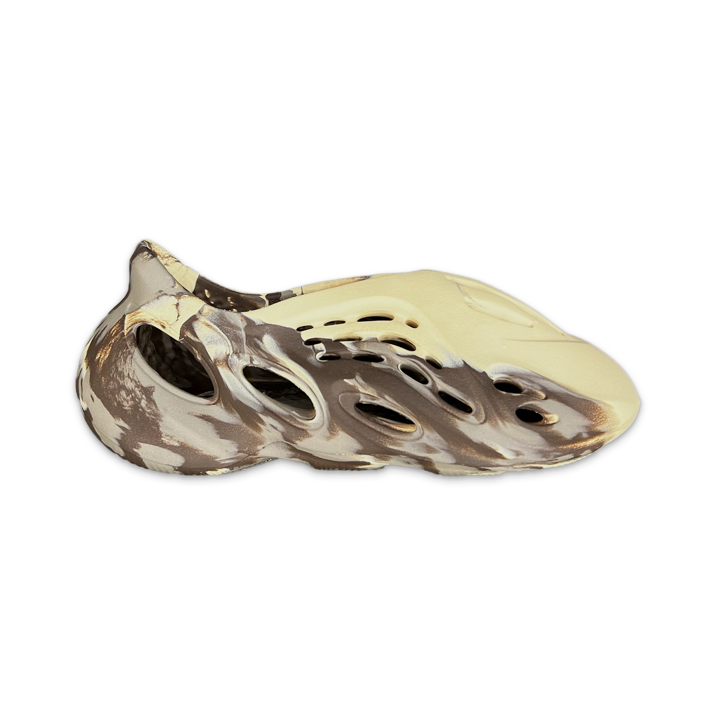 Yeezy Foam RNNR “MX Cream Clay”