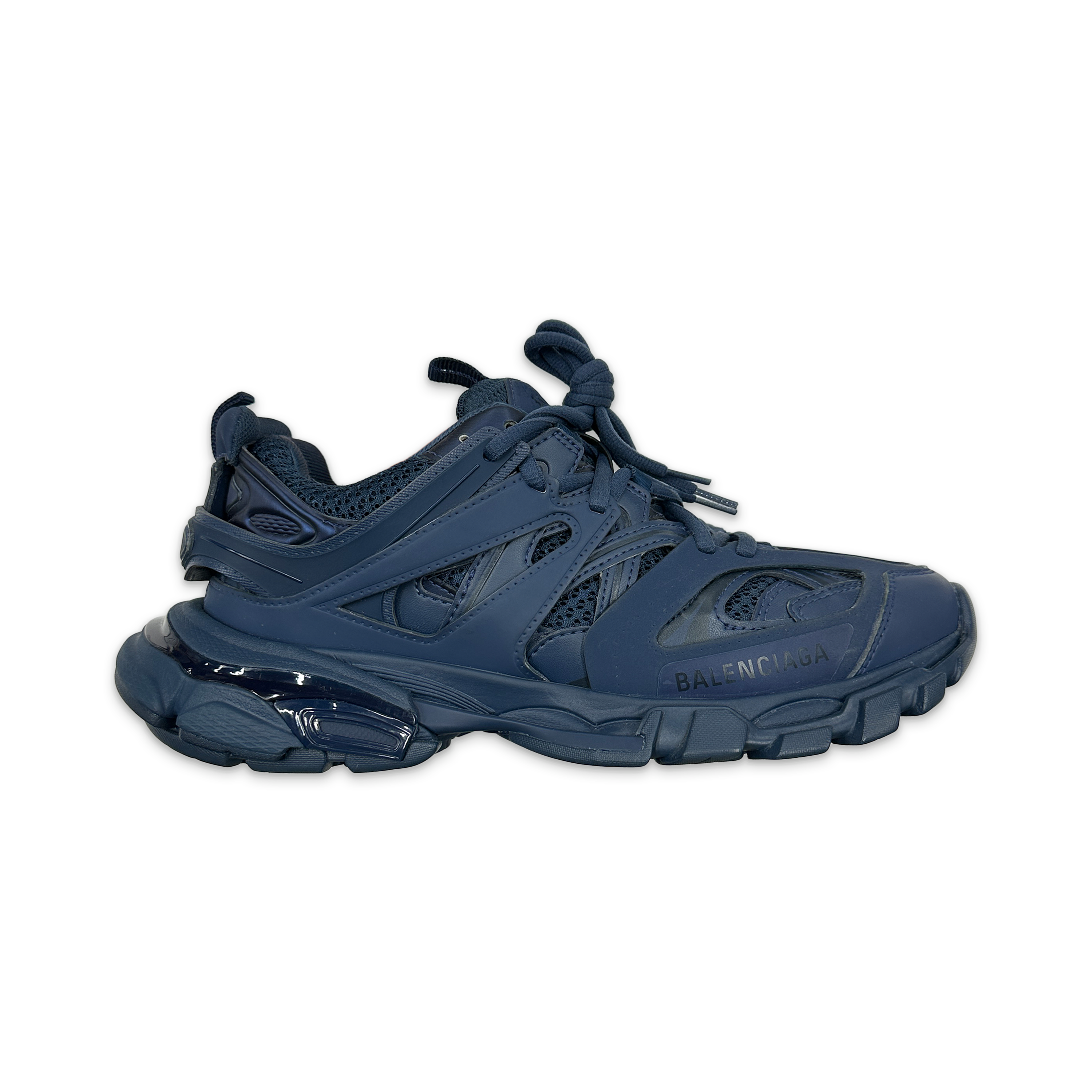 Balenciaga, Track “Dark Navy”