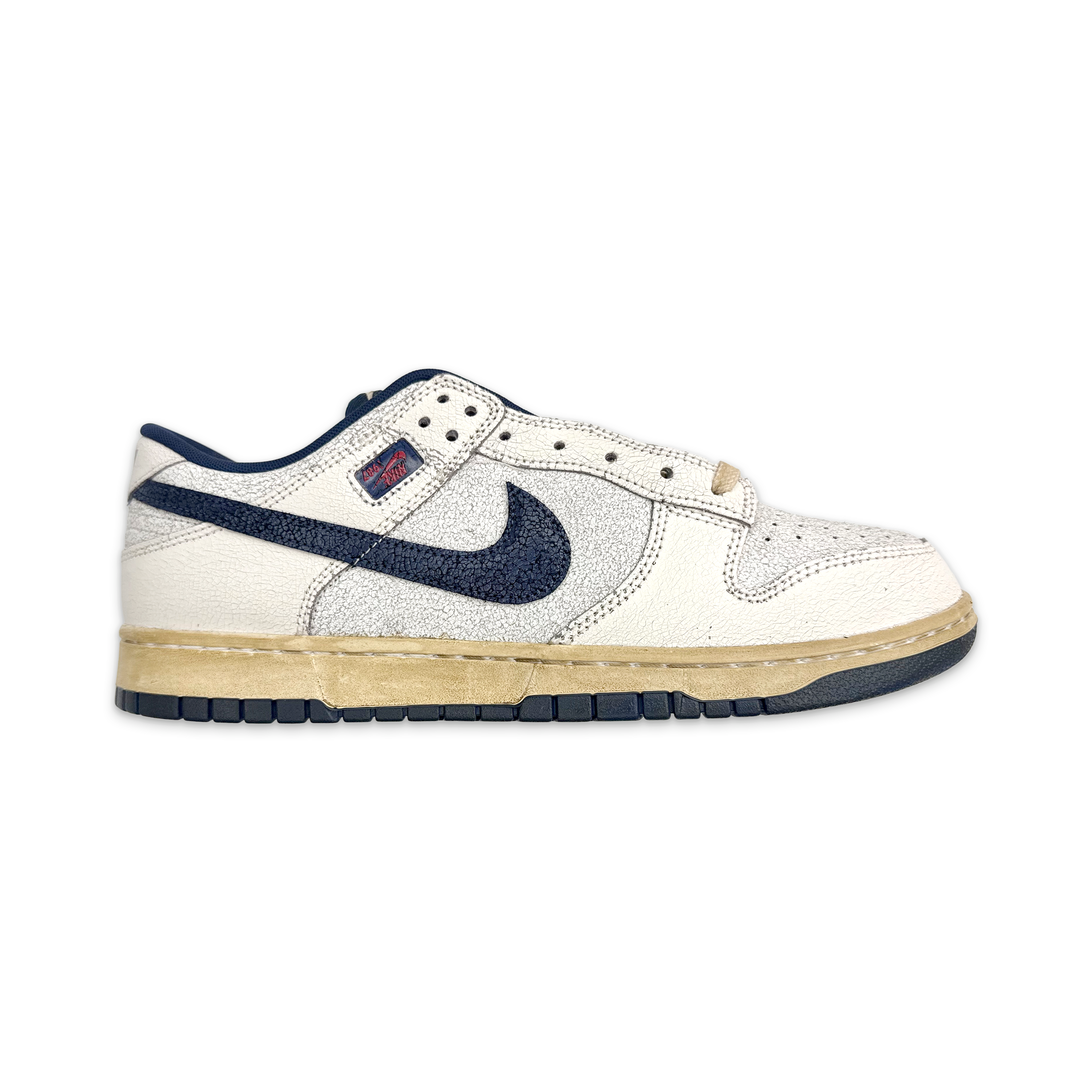 Dunk Low “Navy Stranger Things”