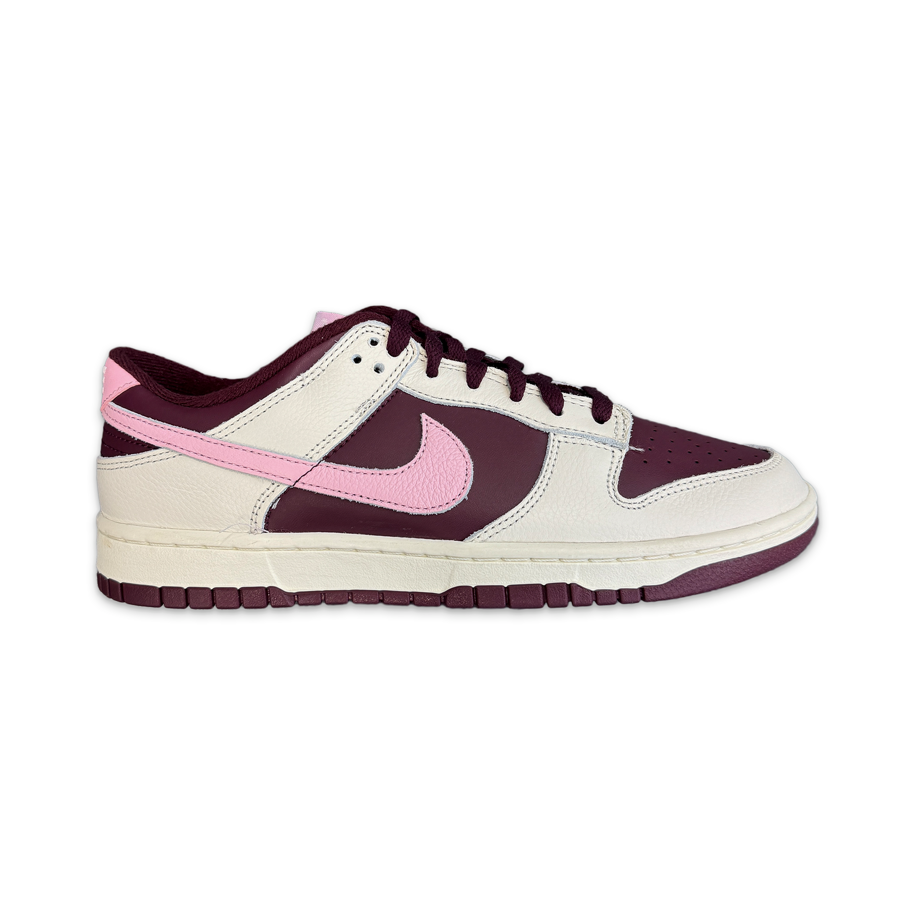 Nike, Dunk Low PRM "Valentine's Day 2023"