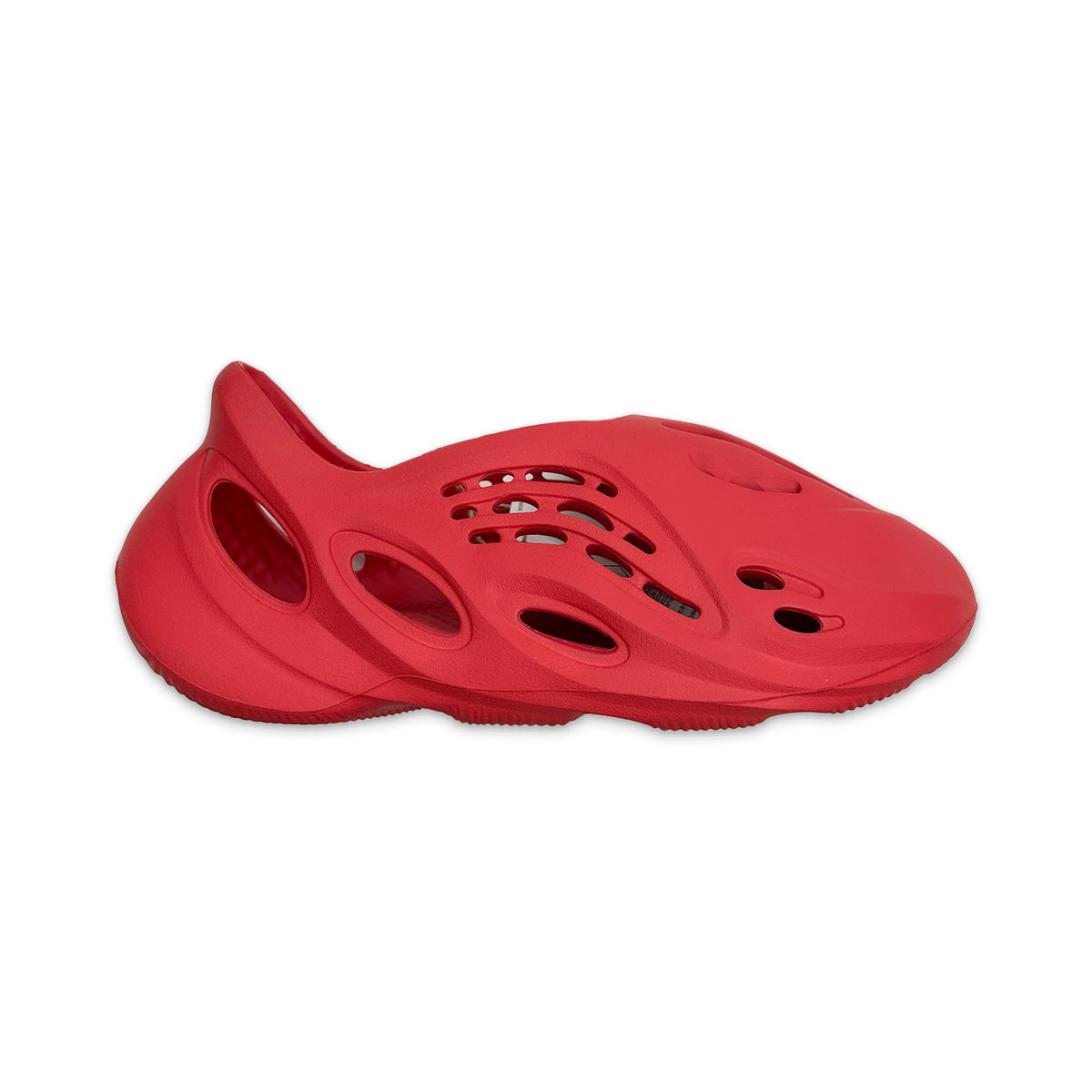 Yeezy Foam RNNR “Vermillion”