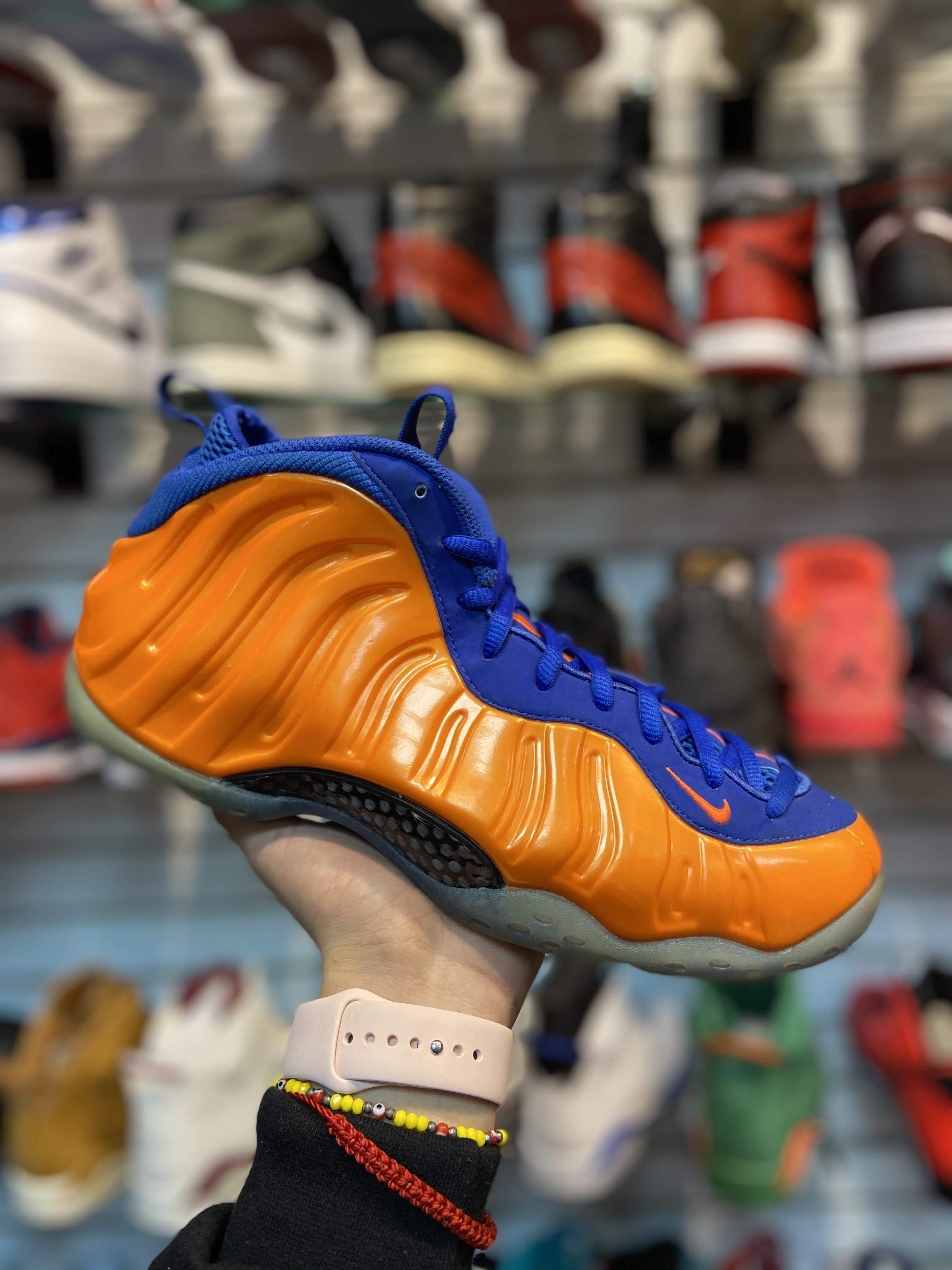 Nike air hot sale foamposite knicks