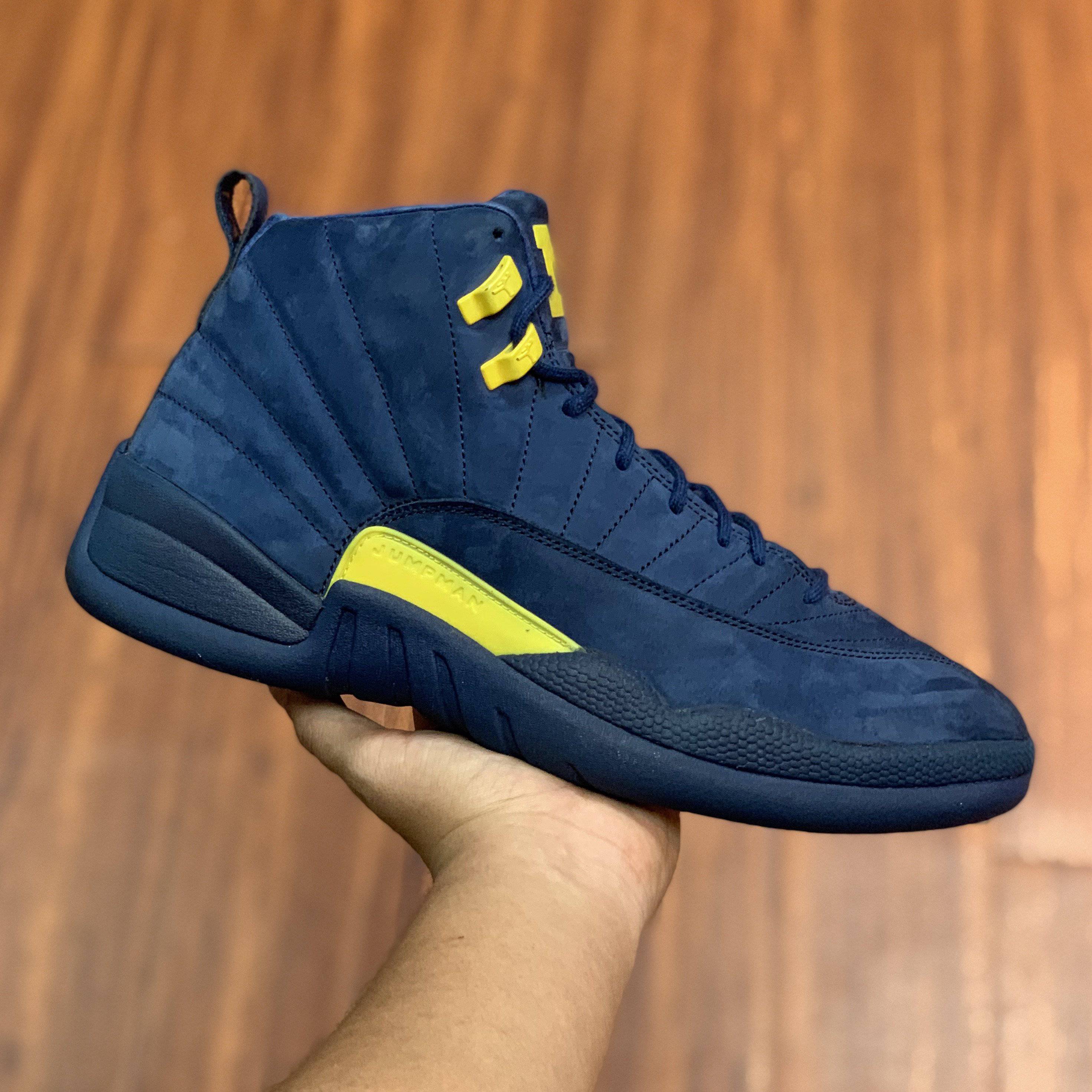 Air jordan 12 michigan Clearance