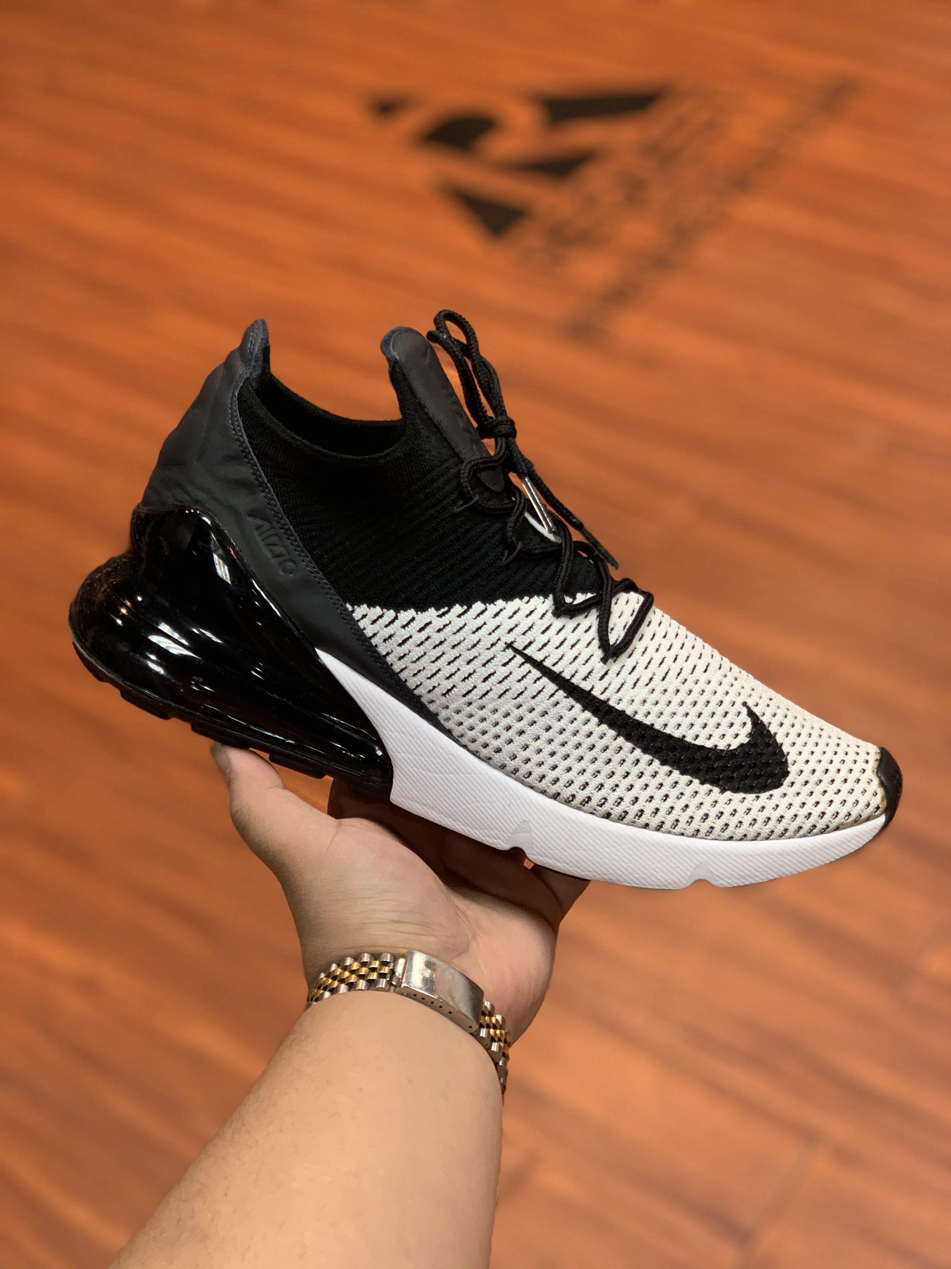 Air Max 270 Flyknit “White Black”