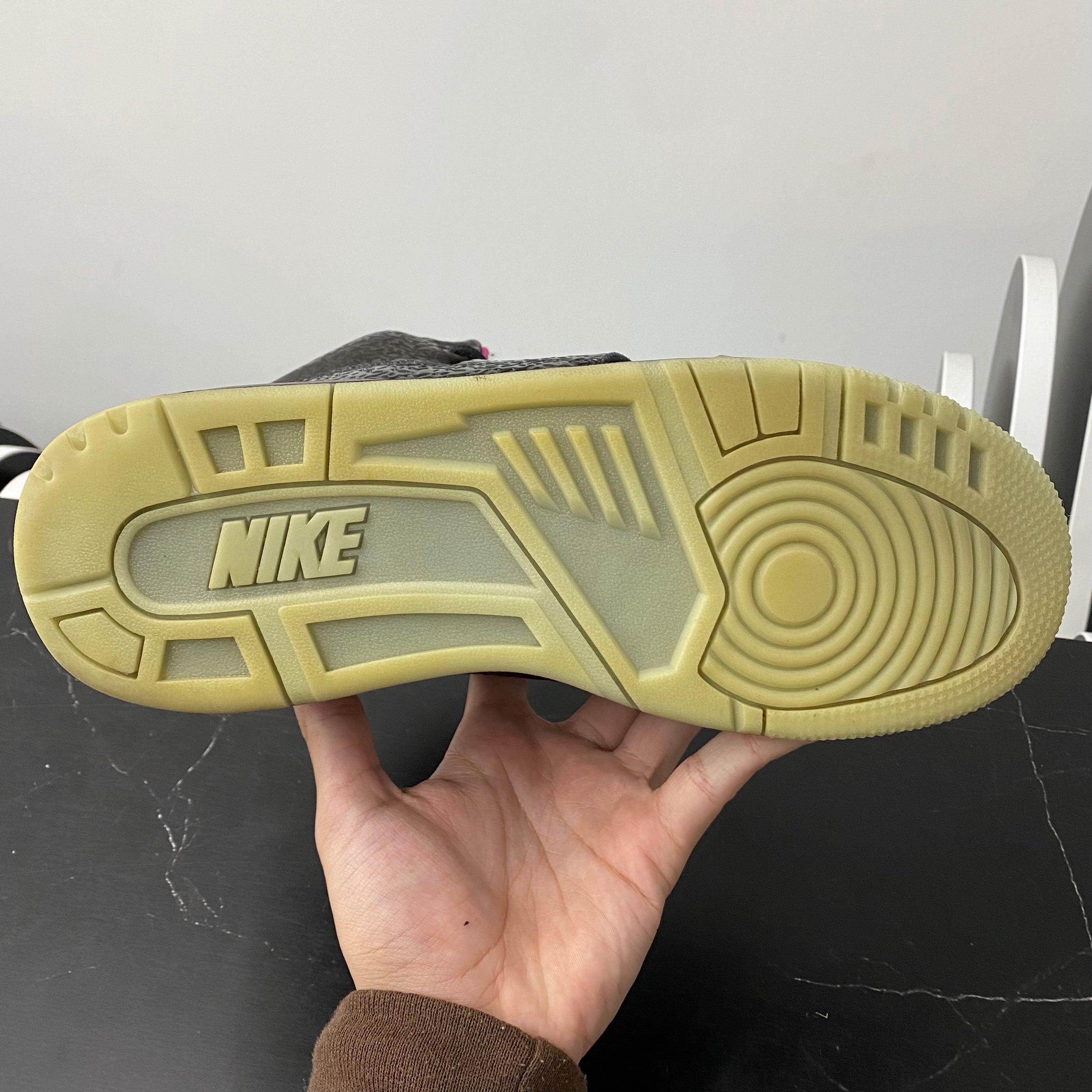 Nike Air Yeezy 1 Blink