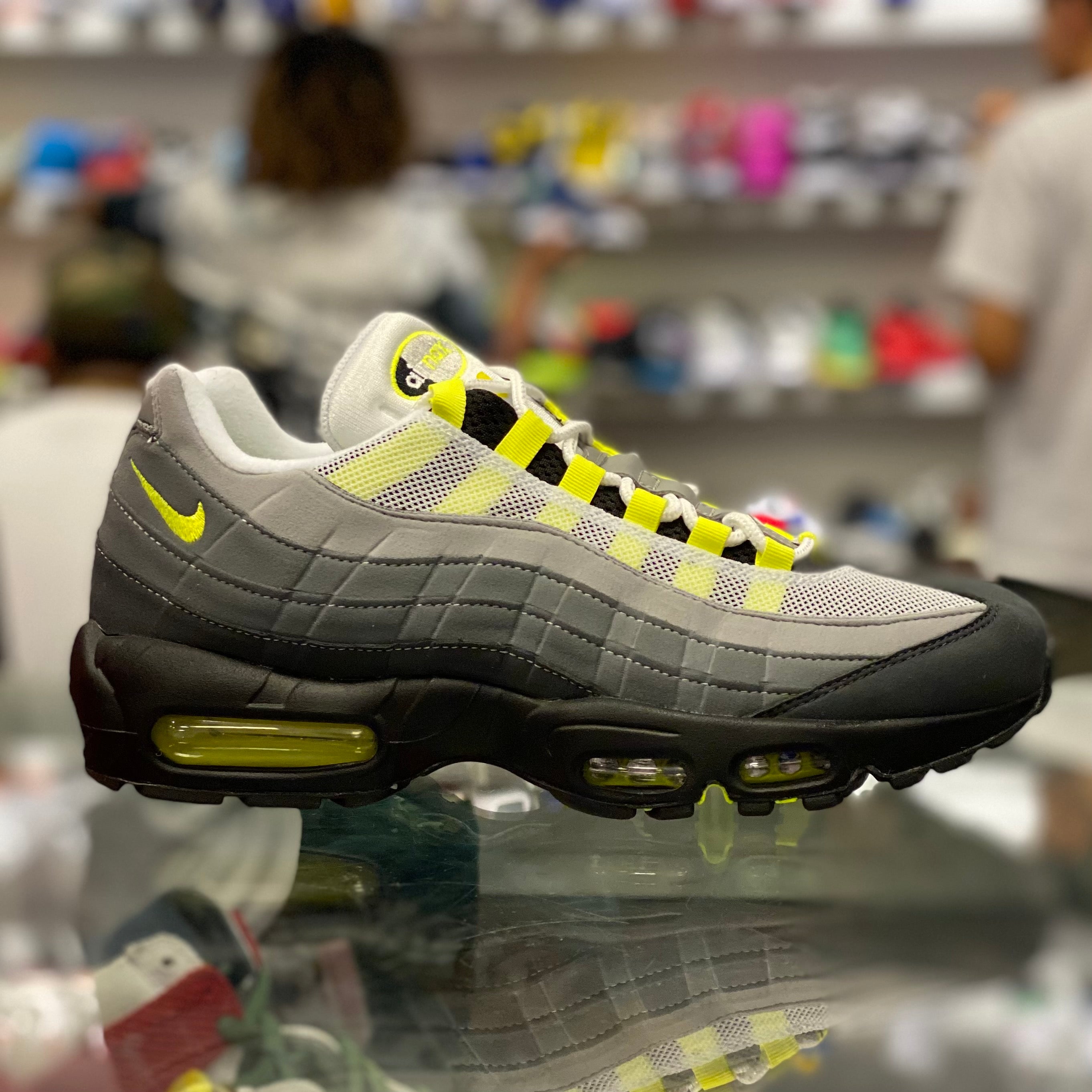 NIKE AIR MAX 95 OG NEON YELLOW 2020 26.5