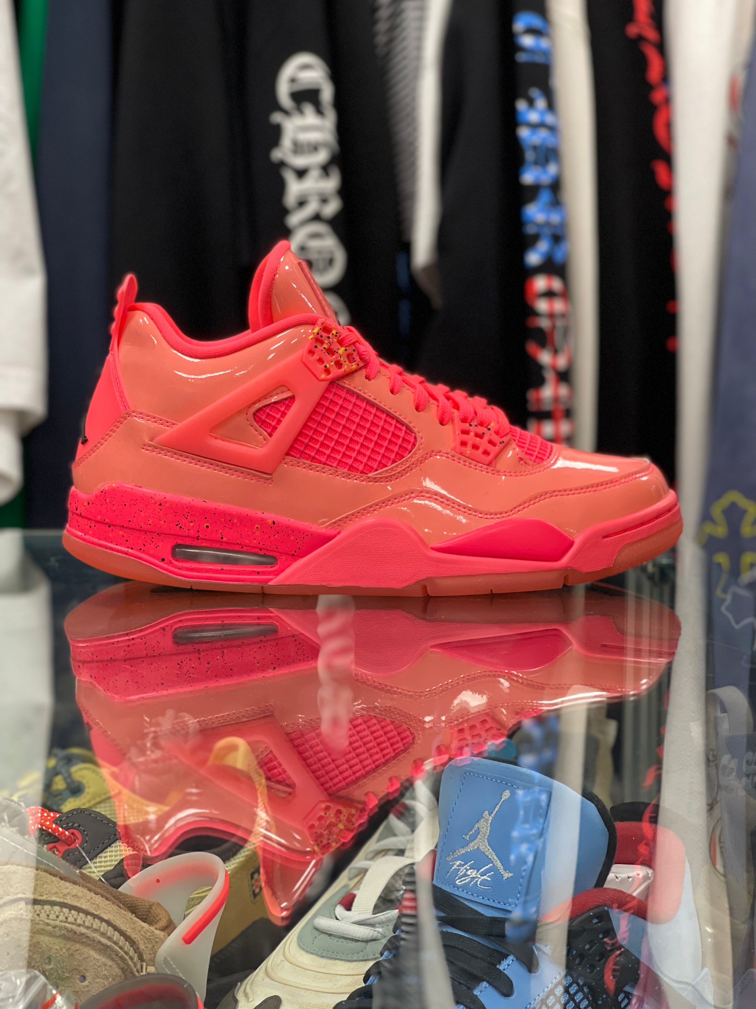 Air Jordan 4 Retro Hot Punch