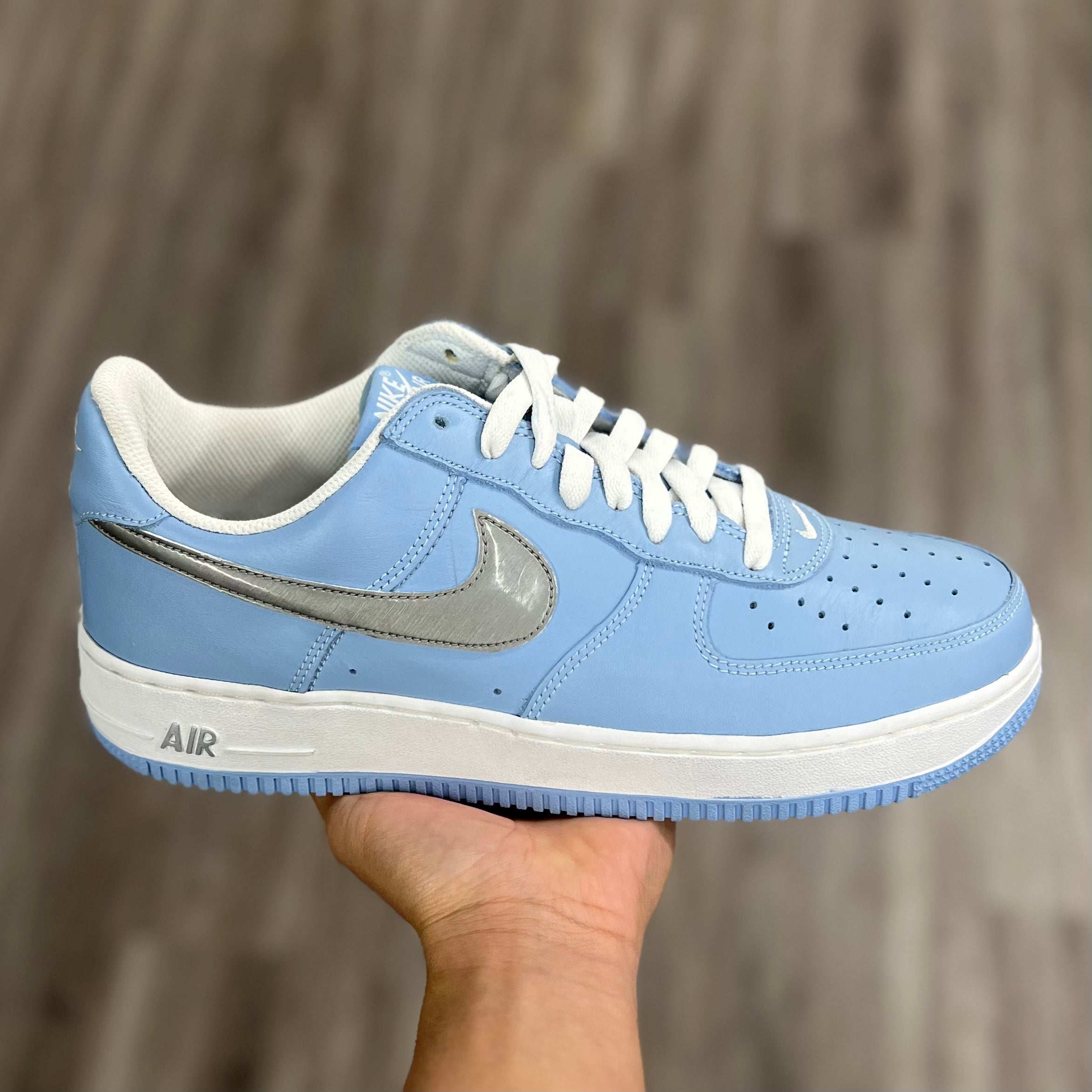 Nike Air Force 1 Low "University Blue 2004"