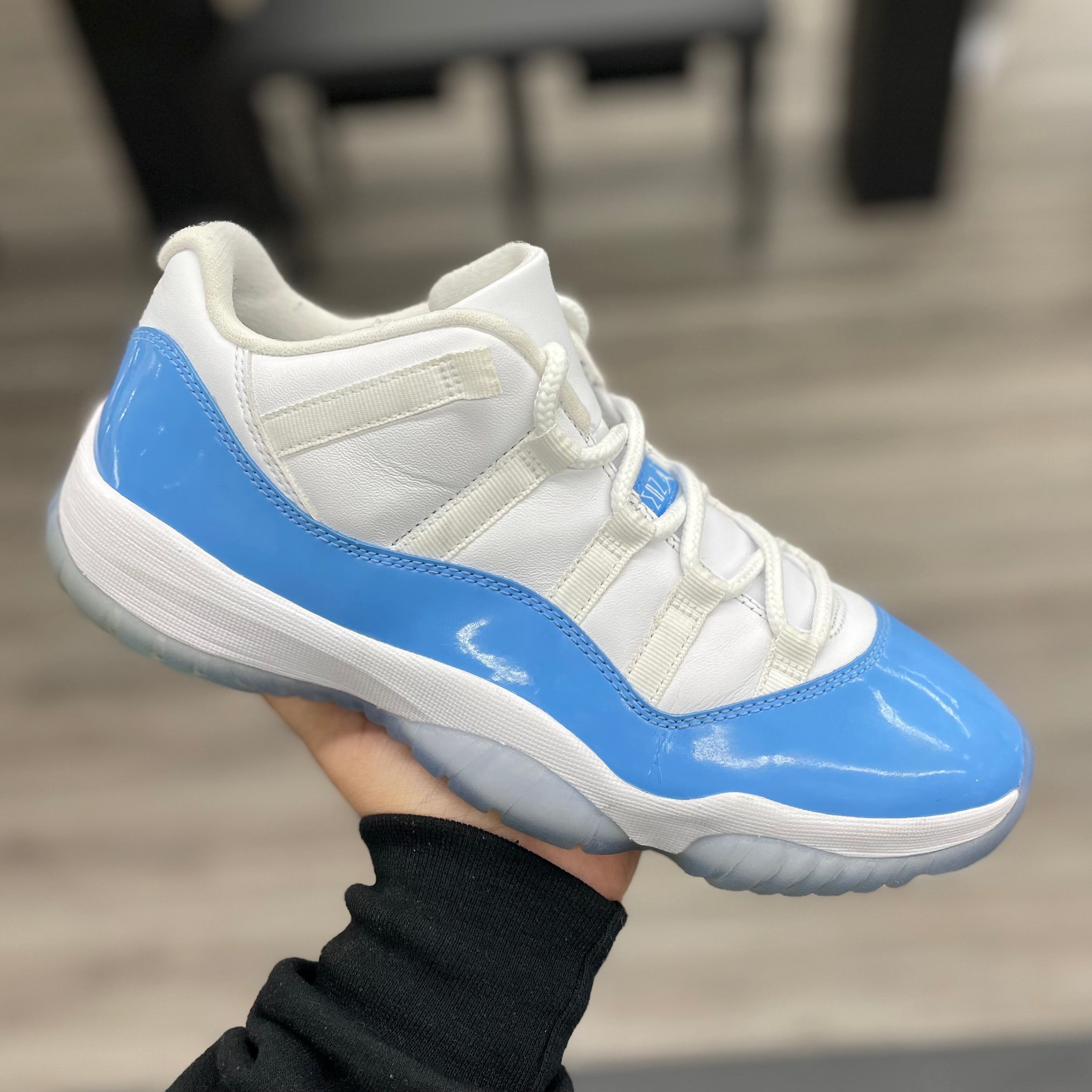 Air Jordan 11 Retro Low “UNC”