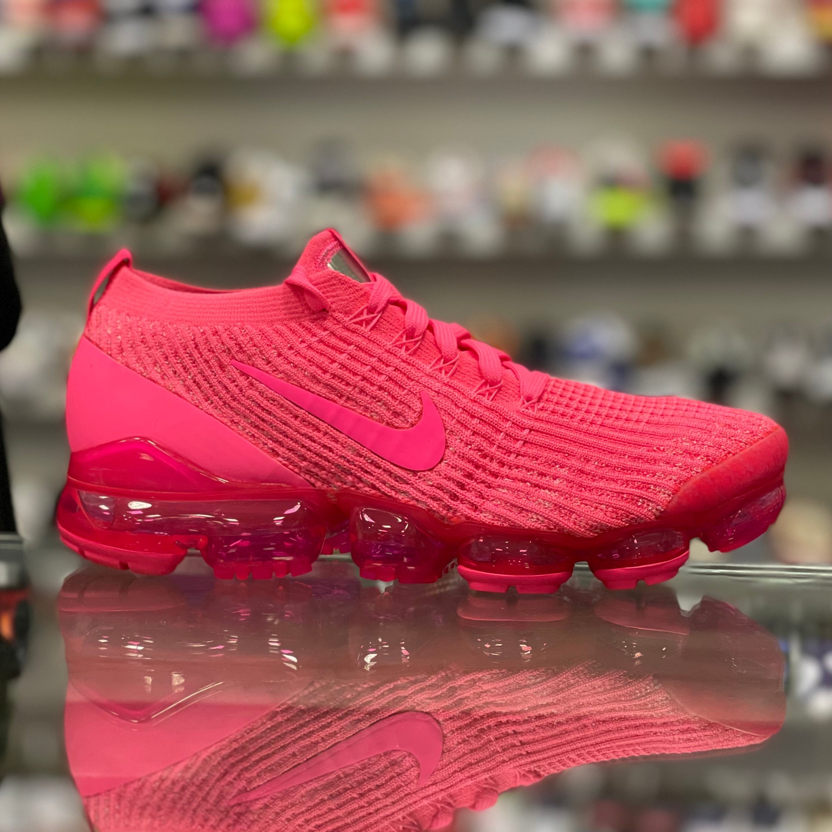 Nike Air Vapomax Flyknit “Triple Pink (W)”