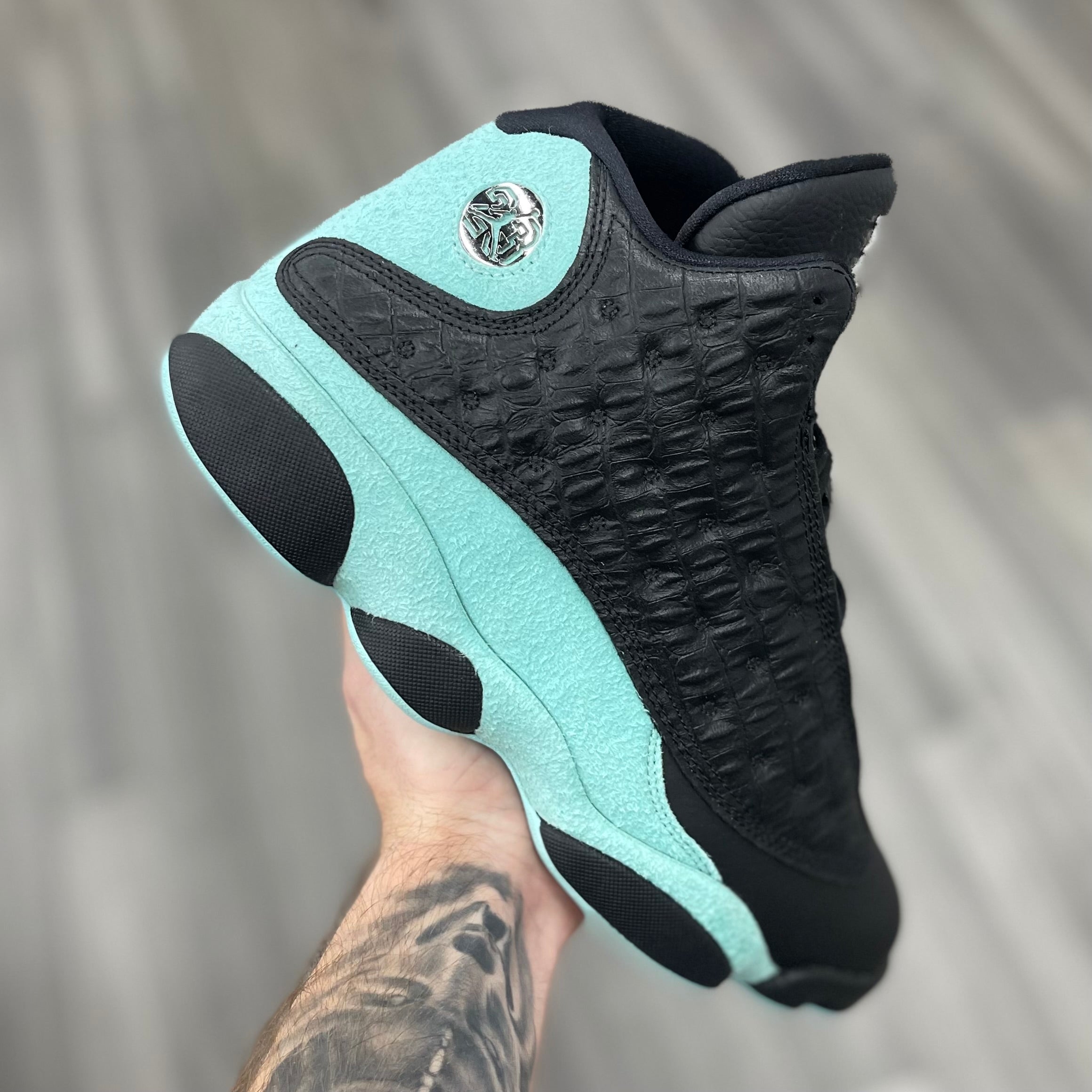 Air Jordan 13 Retro “Black Island Green”