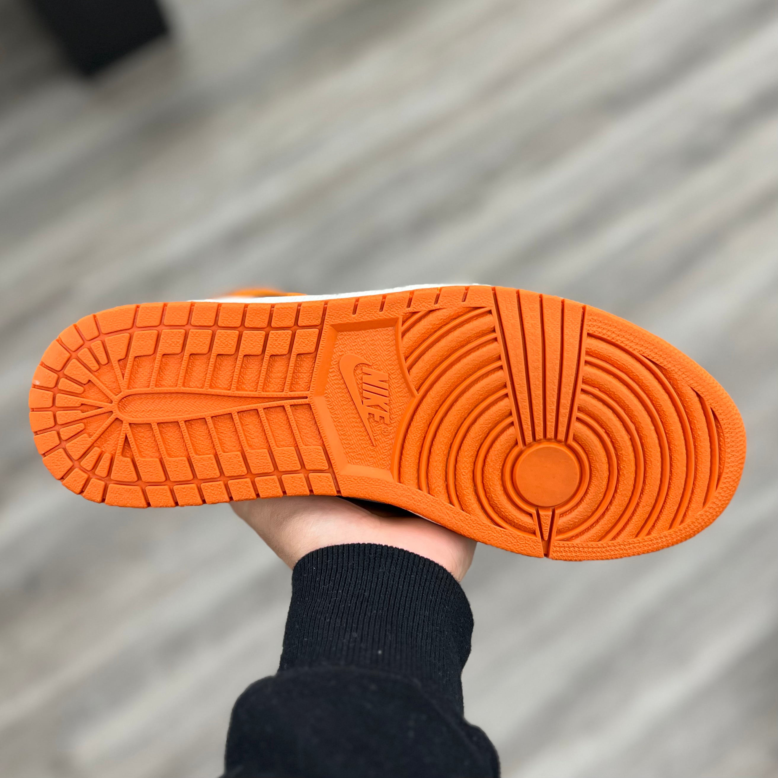 Nike air jordan 1 retro shattered backboard sales