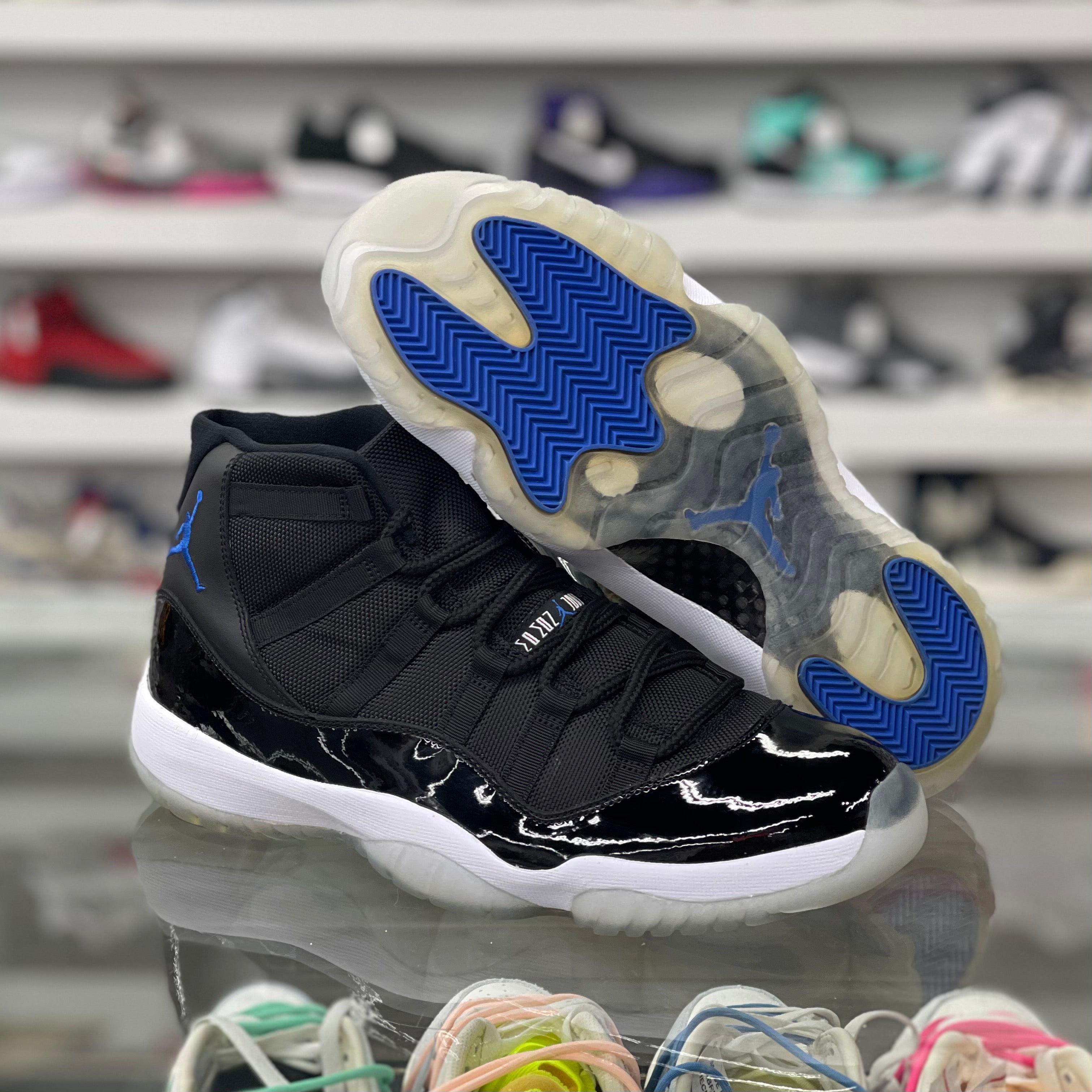 Air Jordan 11 “Space Jam 2009”