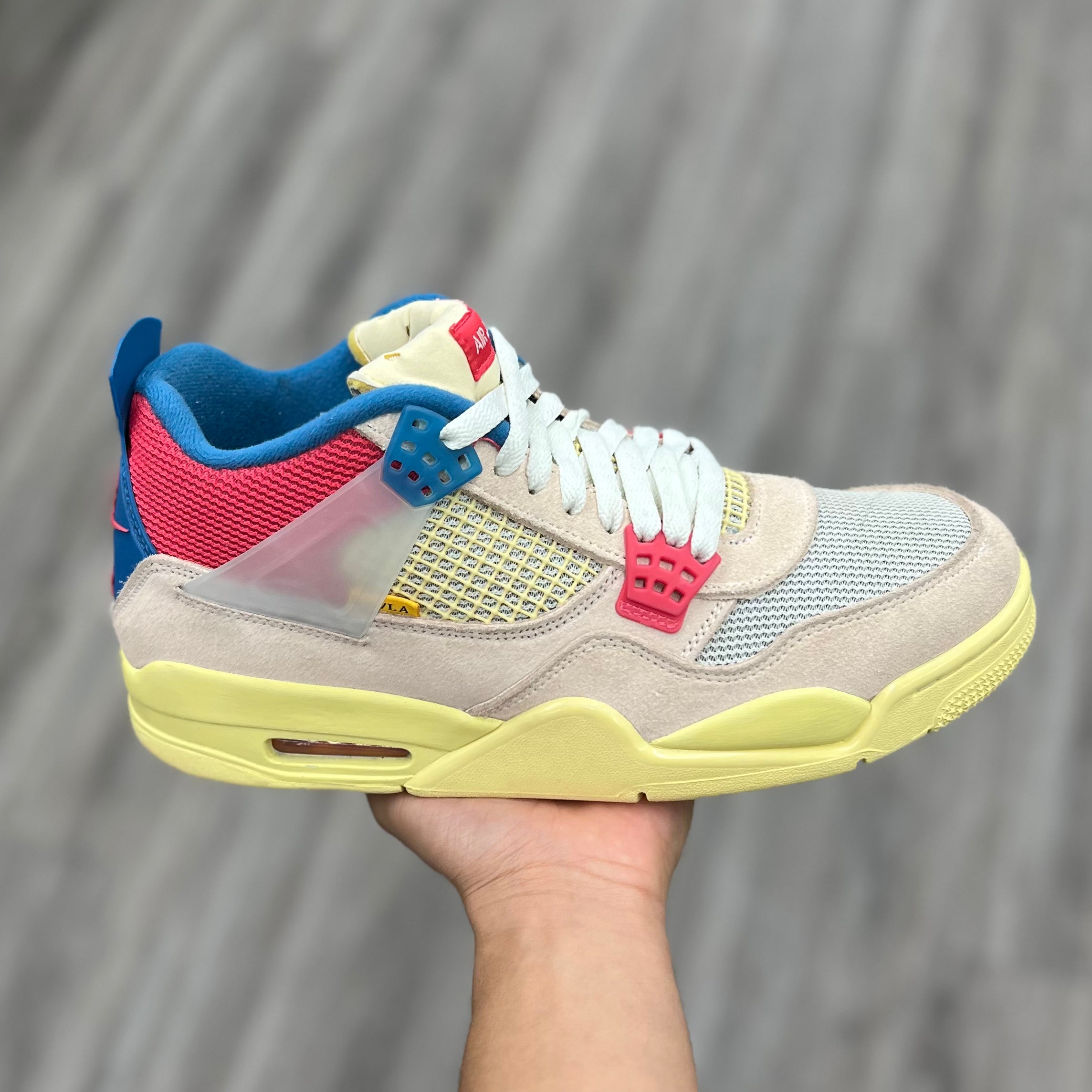 Air Jordan 4 Retro “Union Guava Ice”