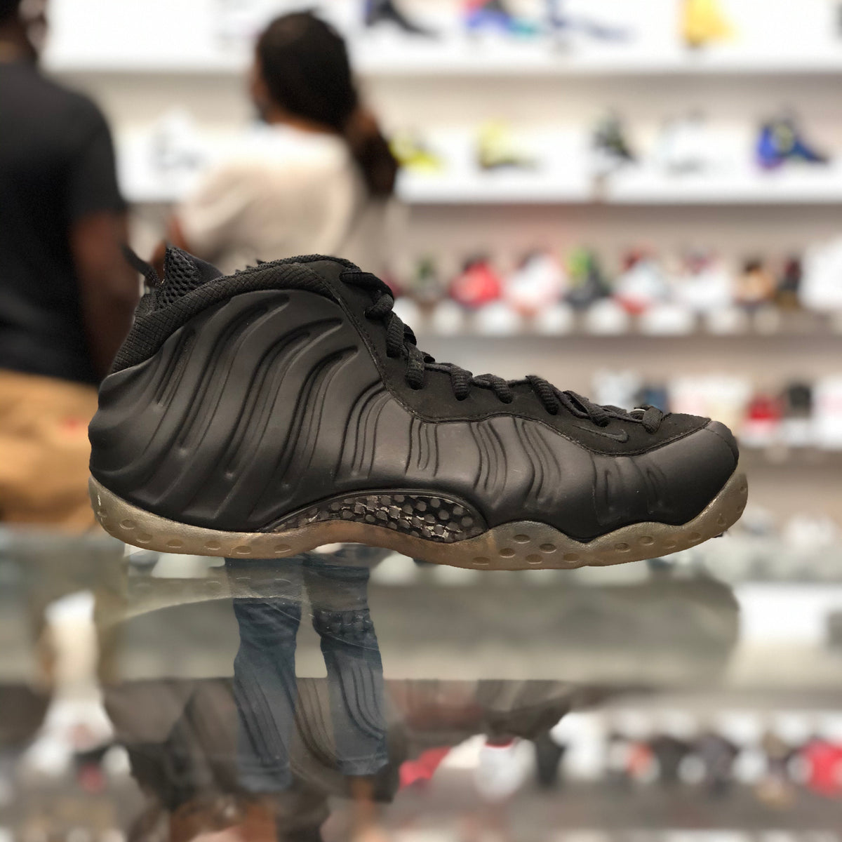 Nike Air Foamposite One Triple Black 