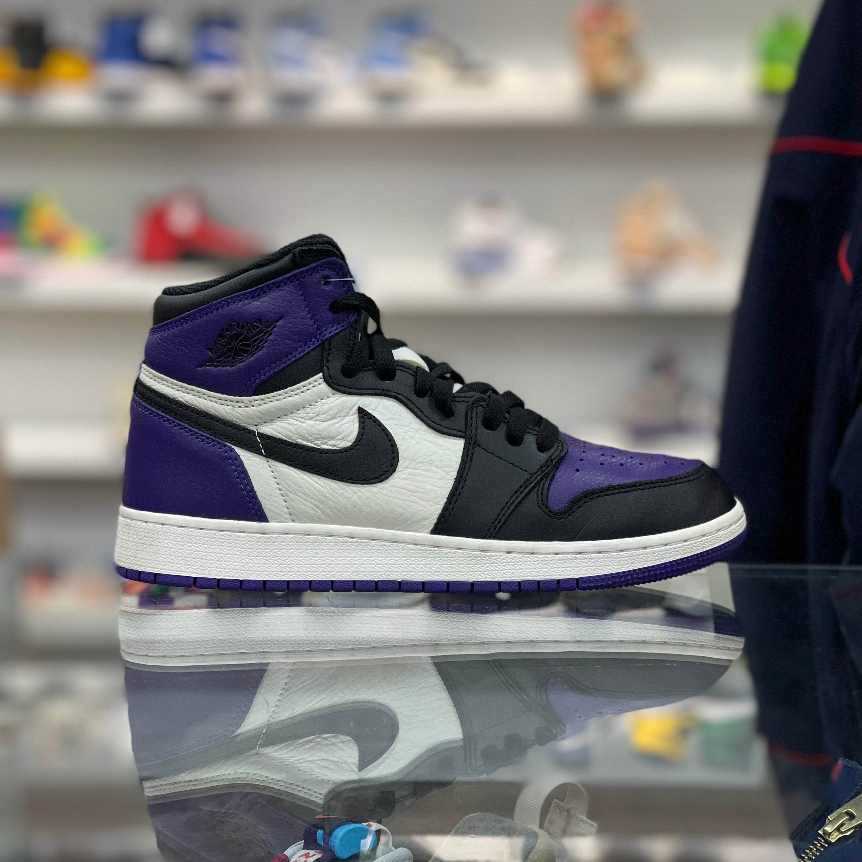 Air Jordan 1 Retro High OG “Court Purple” - 5.5Y