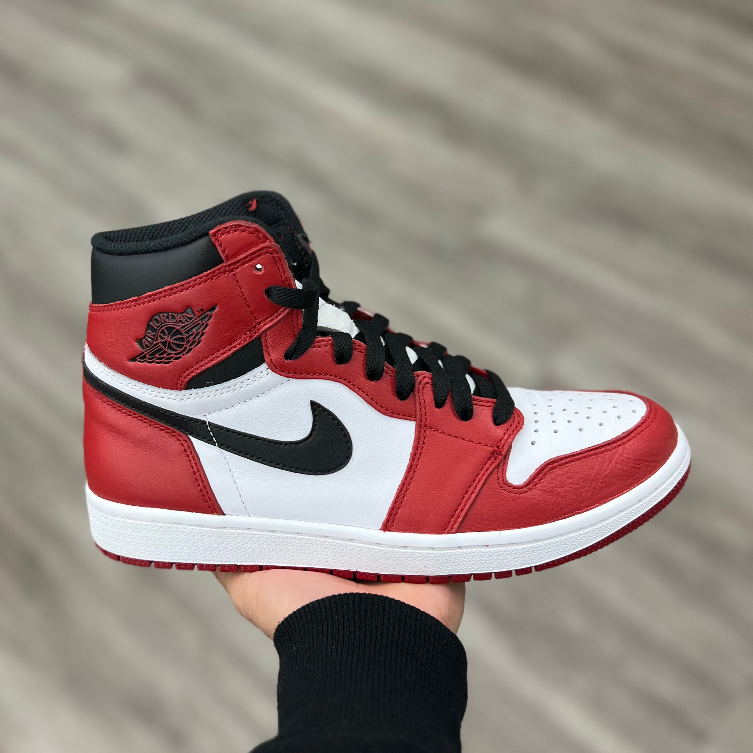 Air Jordan 1 Retro Chicago 2015 4.5Y
