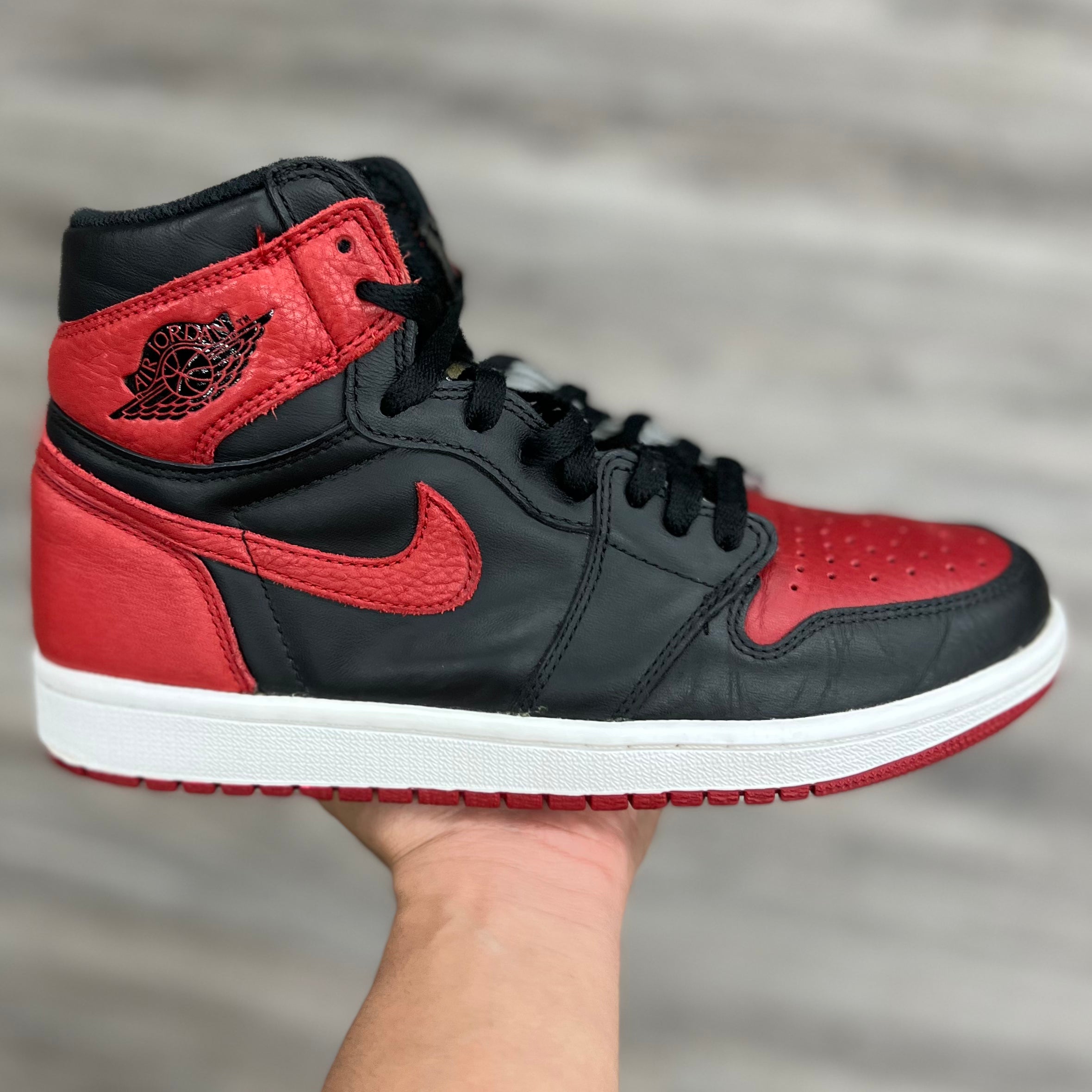 Air Jordan 1 Retro âBannedâ