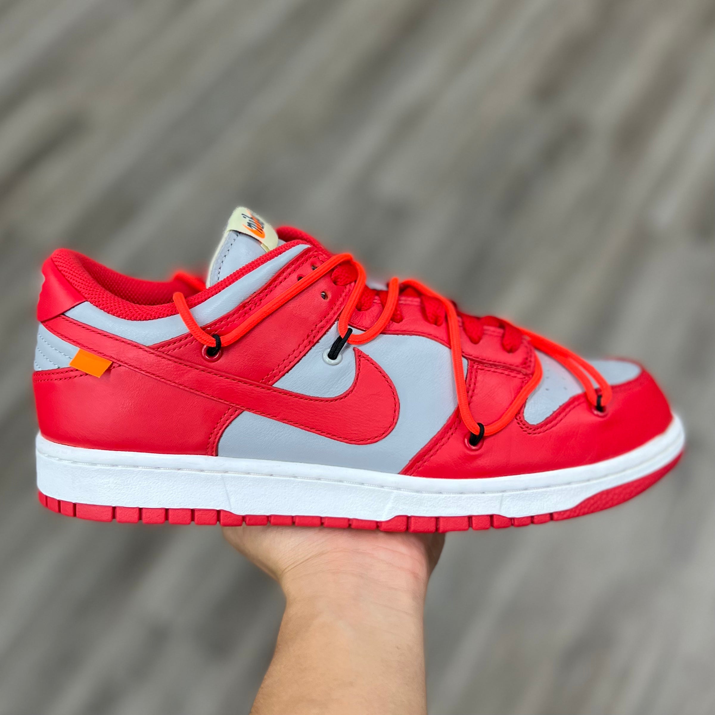 Nike off white university red online