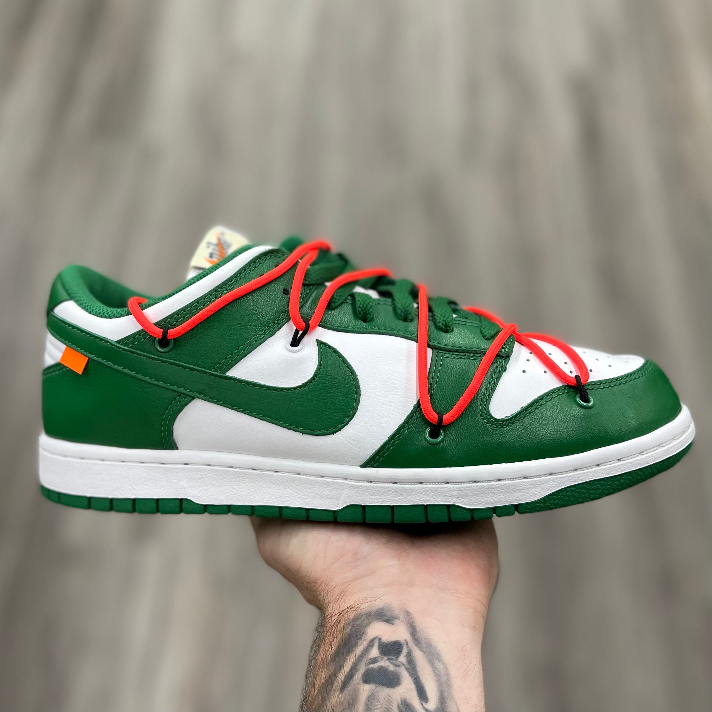 Sb dunk low off white green outlet