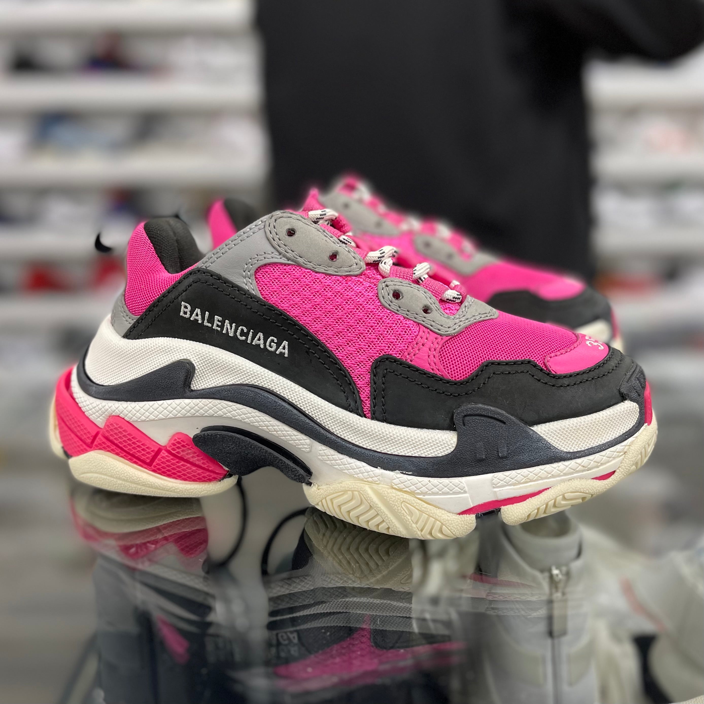 Triple S Neon Pink