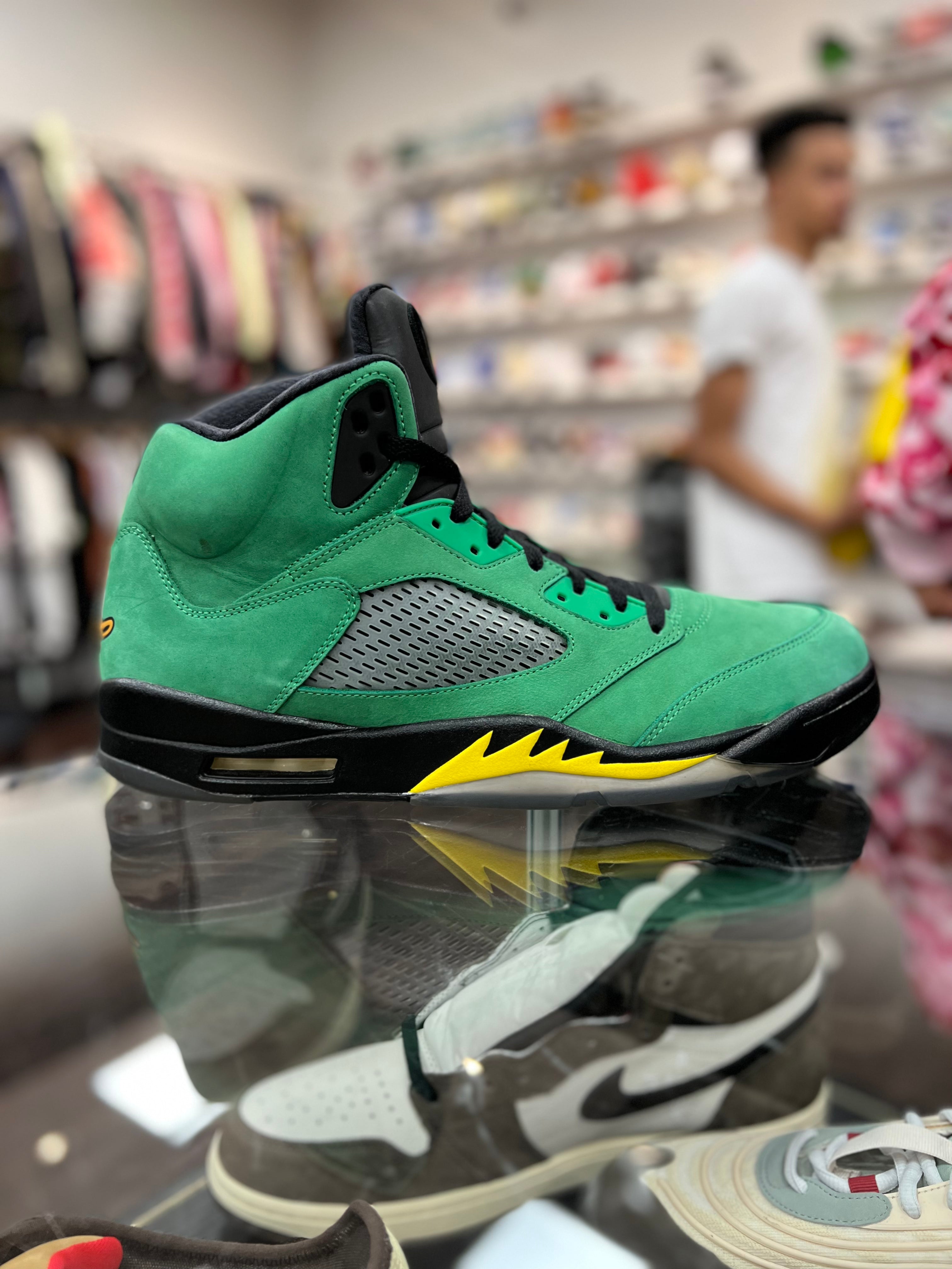 Air Jordan 5 Retro “Oregon Ducks”