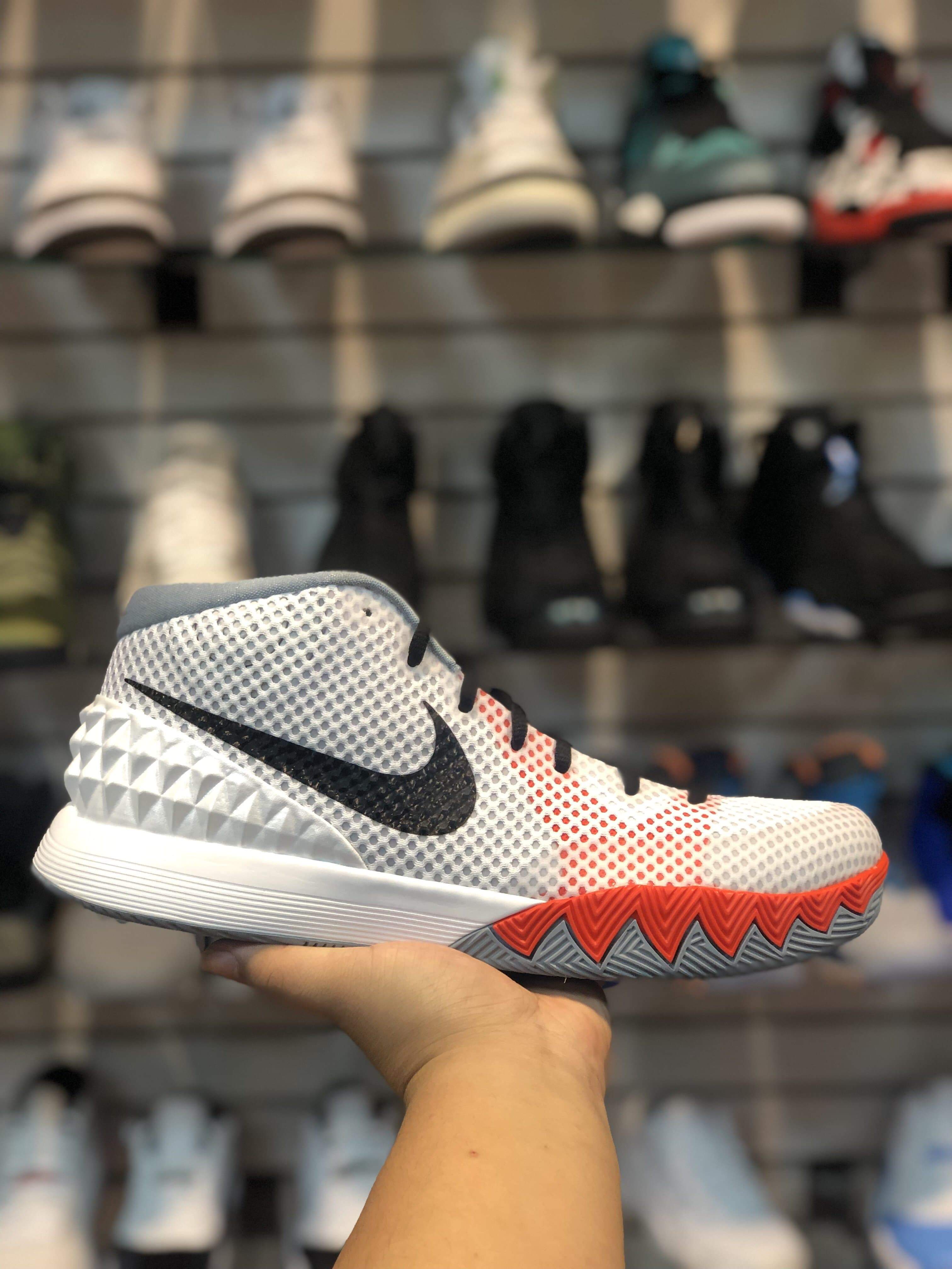 Kyrie 1 “Infrared”