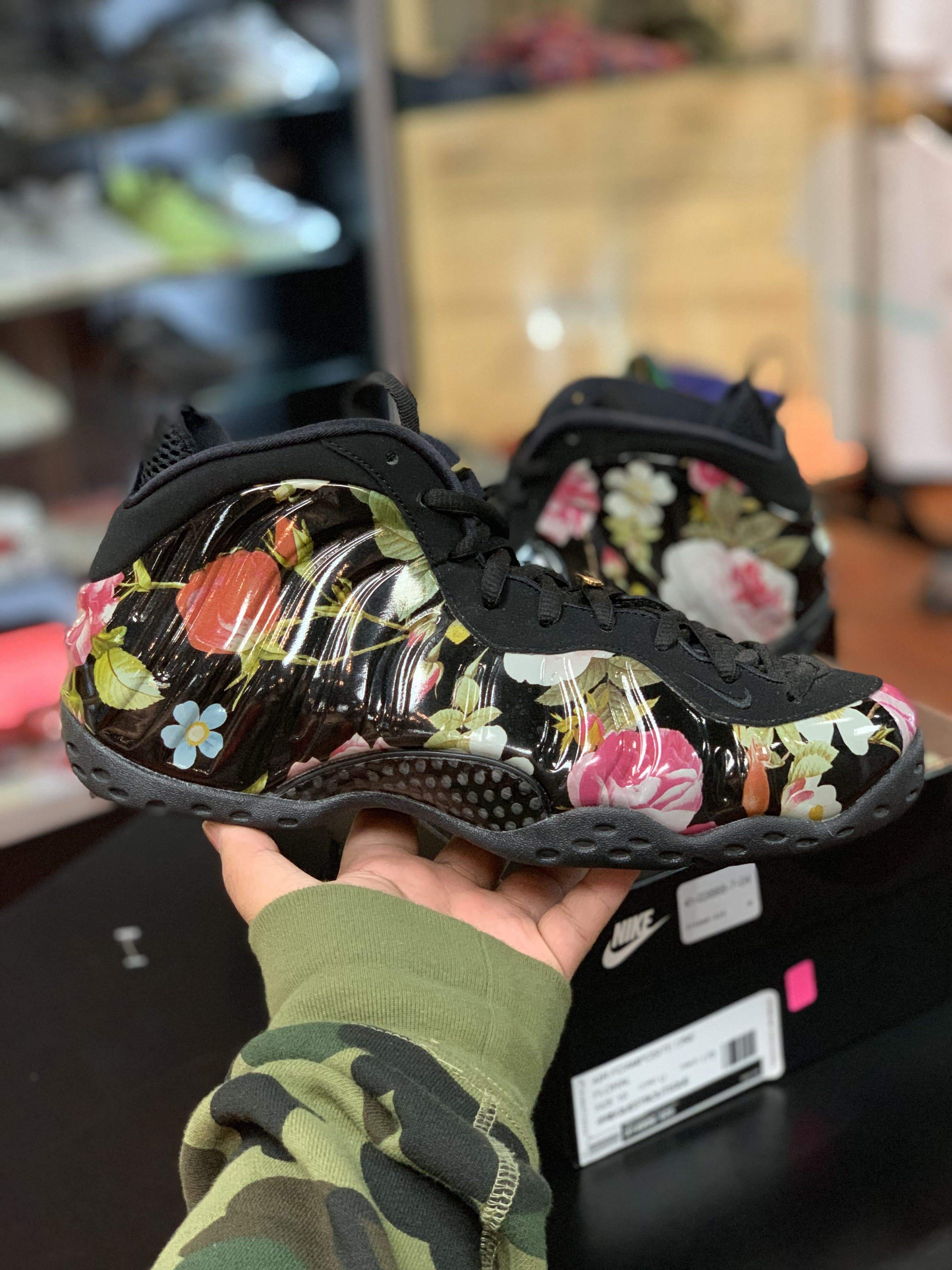 Nike Air Foamposite One “Floral”